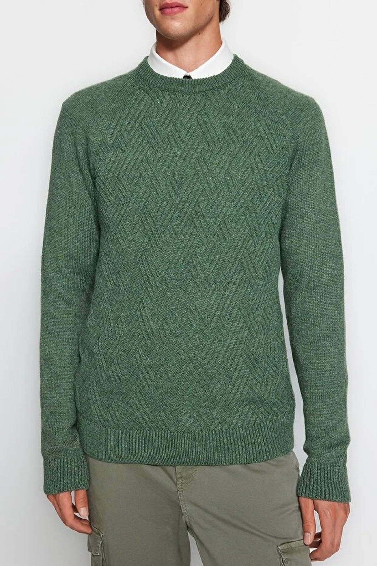 Crew Neck Raglan Sleeve Textured Knit Sweater