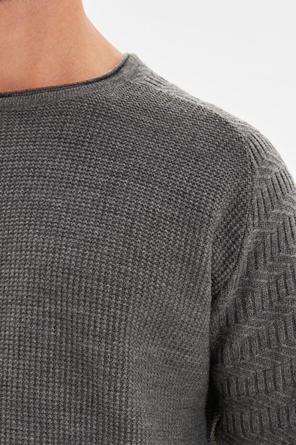 Crew Neck Textured Raglan Sleeve Knit Sweater