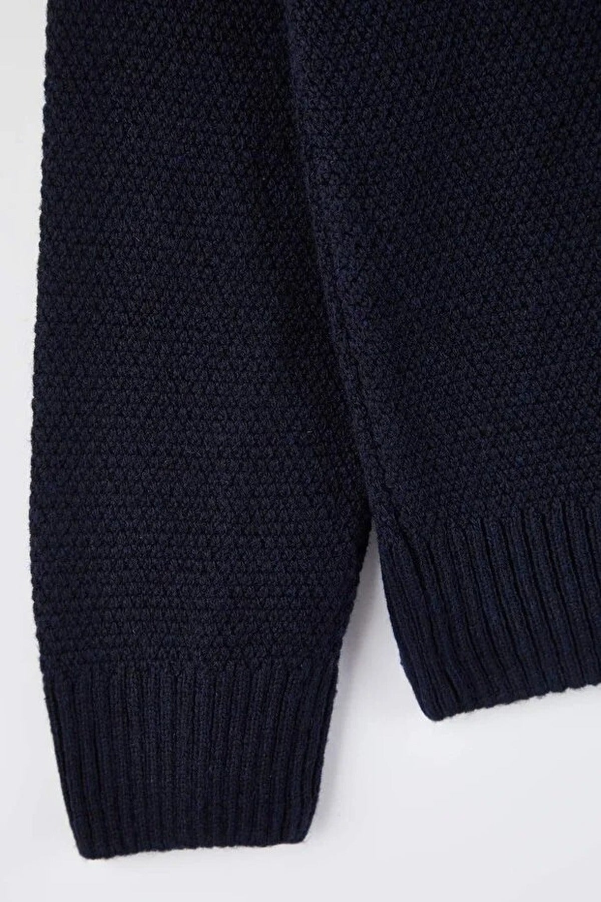 Regular Polo Collar Buttoned Sweater