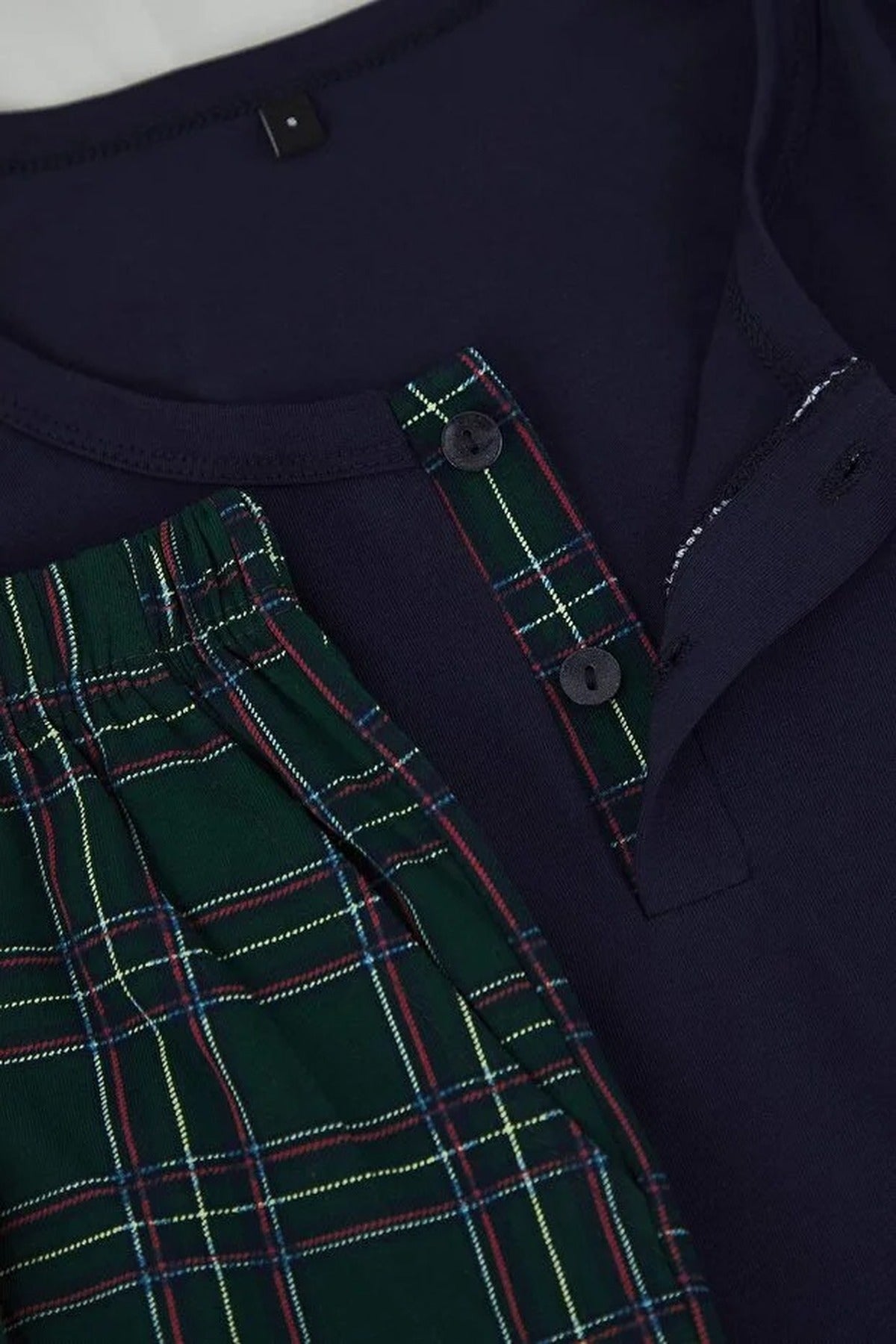 2-Piece Regular Button-Down Collar Argyle Knit Pajama Set