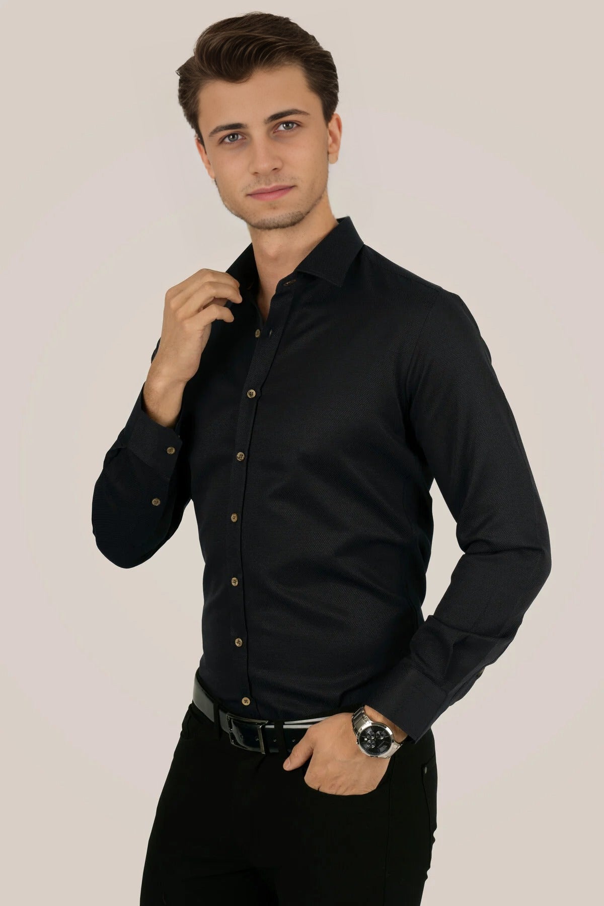 Button-Down Slim Fit Shirt