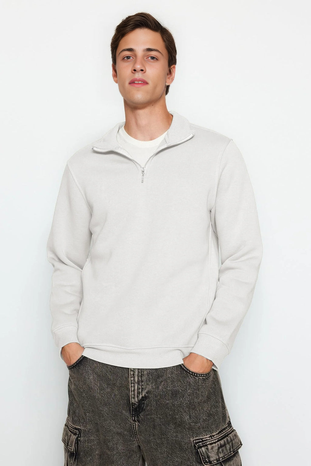 Stand Collar Zippered Basic Sweatshirt