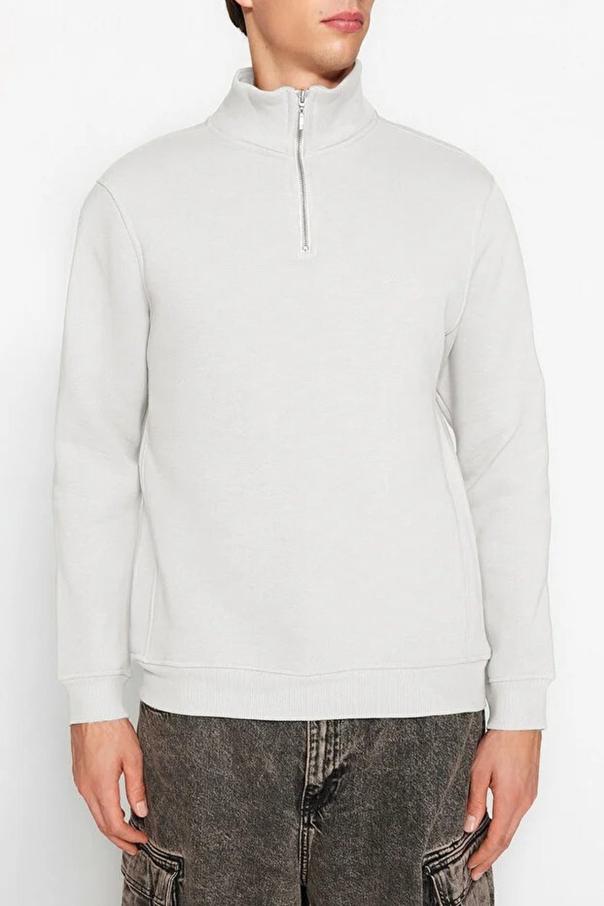 Stand Collar Zippered Basic Sweatshirt