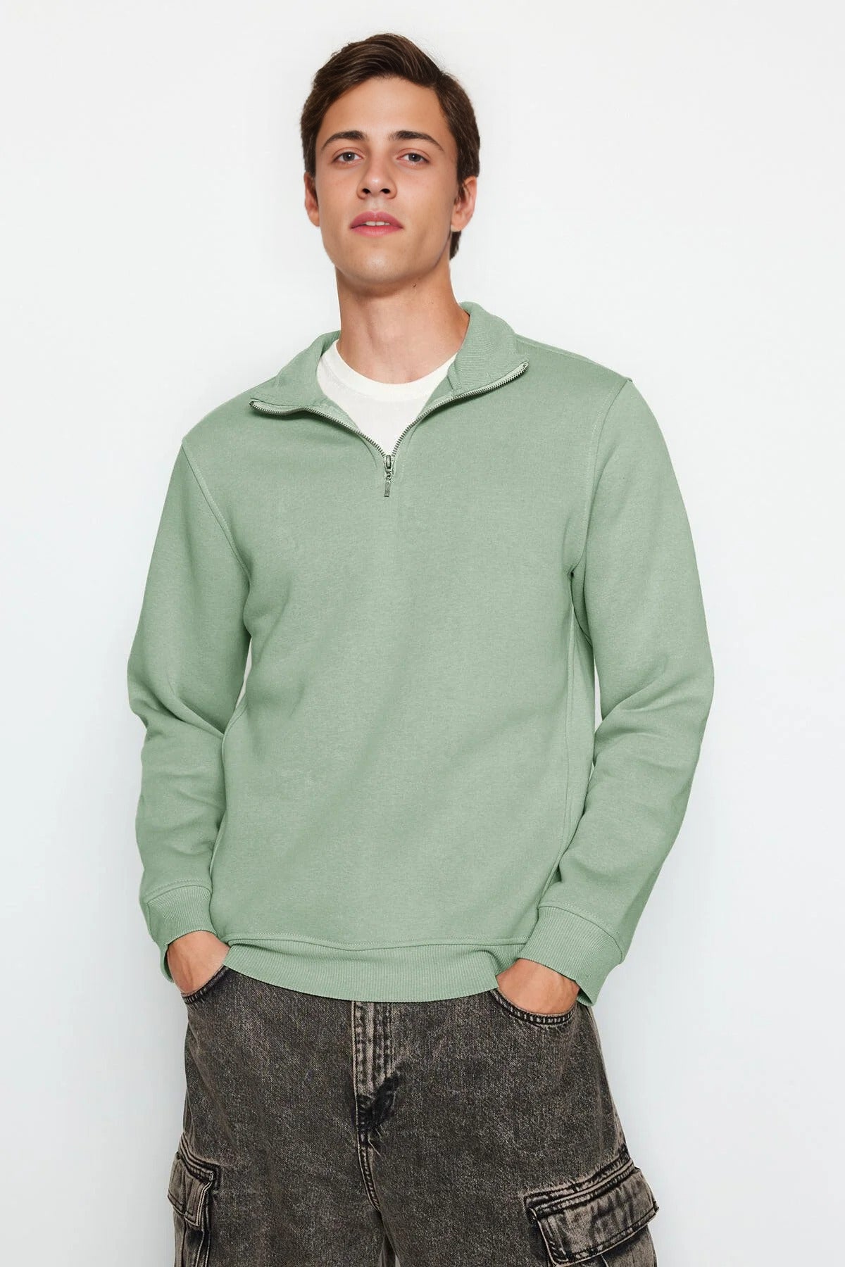 Stand Collar Zippered Basic Sweatshirt