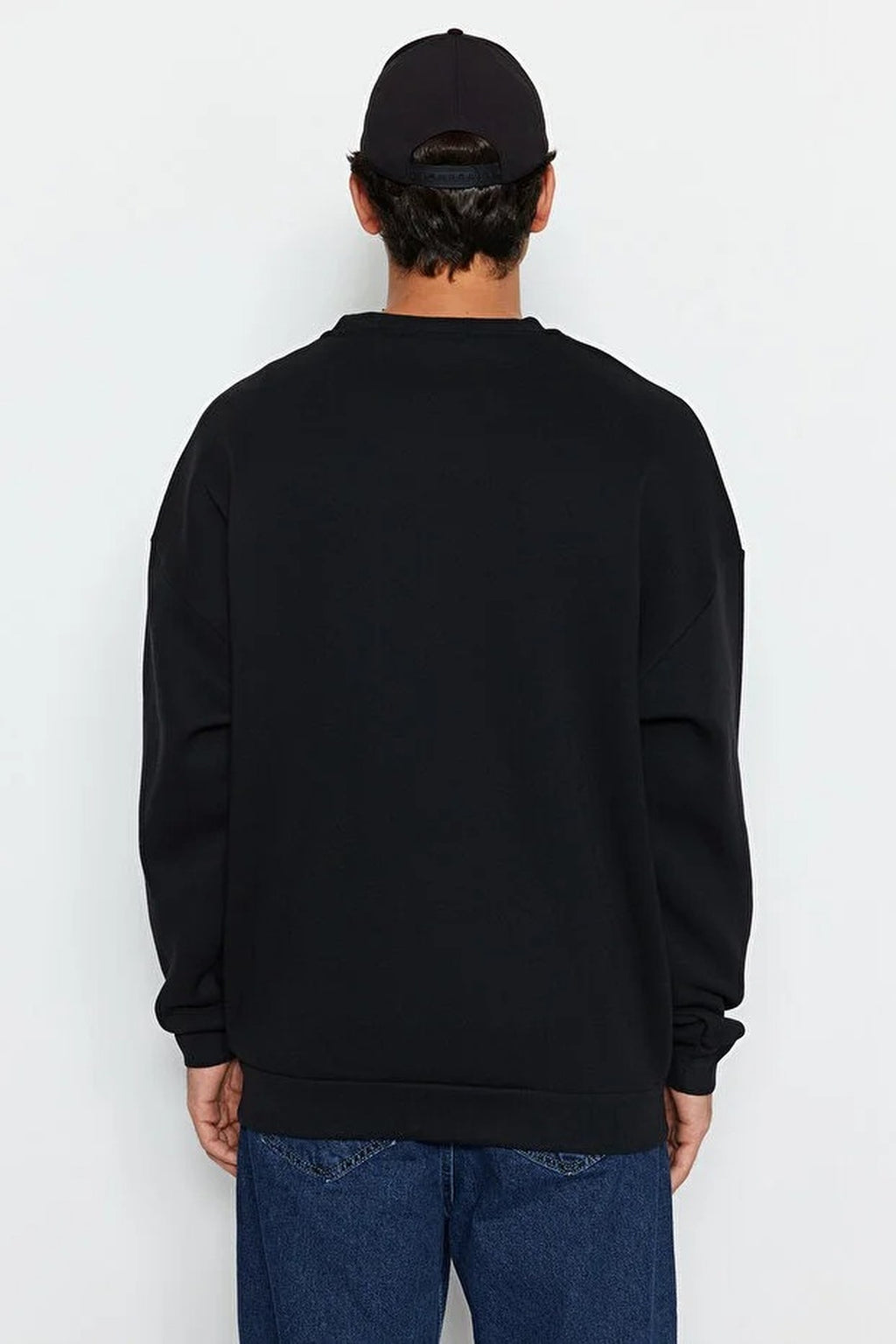 Crew Neck Animal Embroidered Sweatshirt