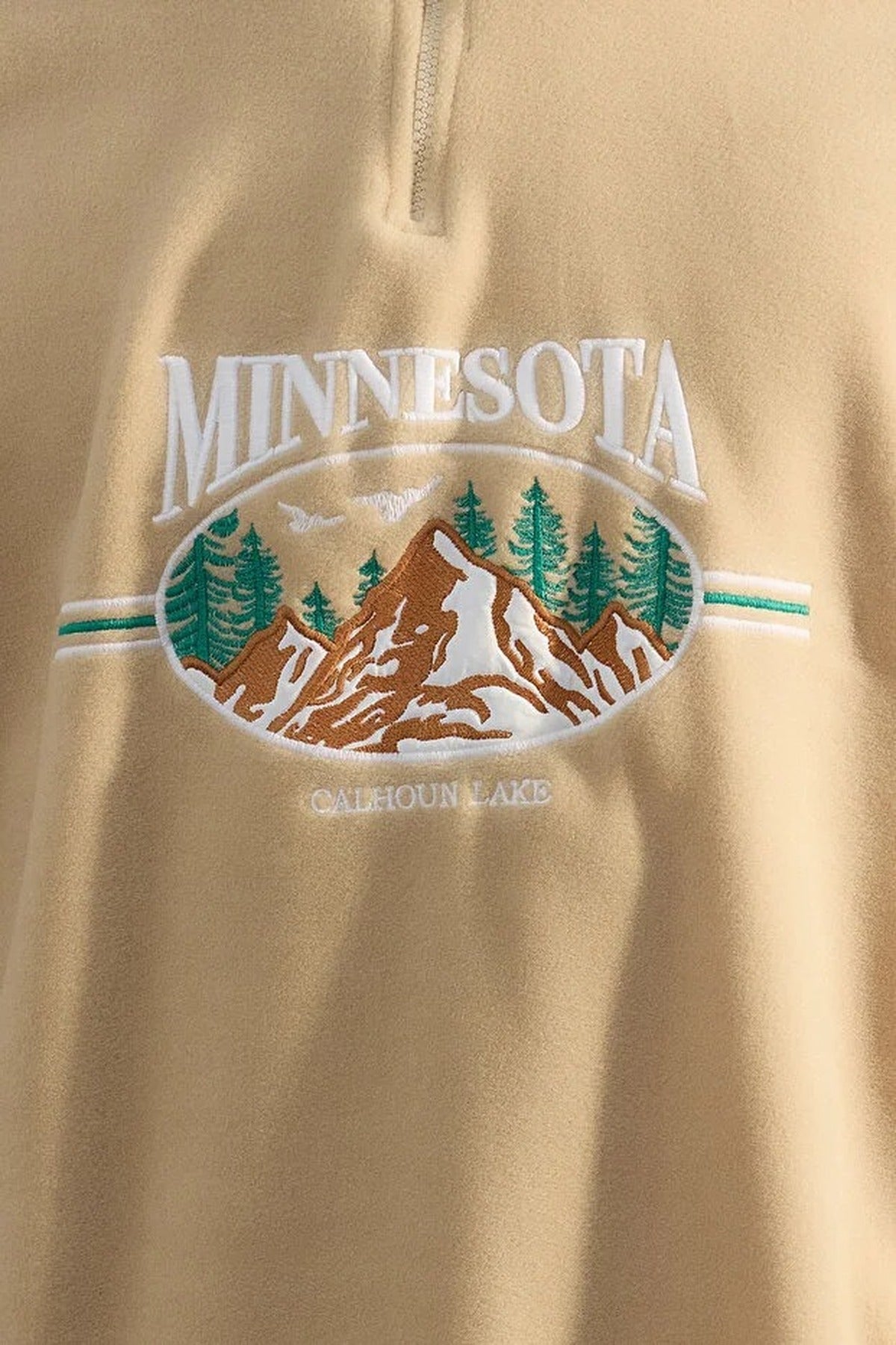 Stand Collar City Embroidery Anti-Pilling Fleece Sweatshirt