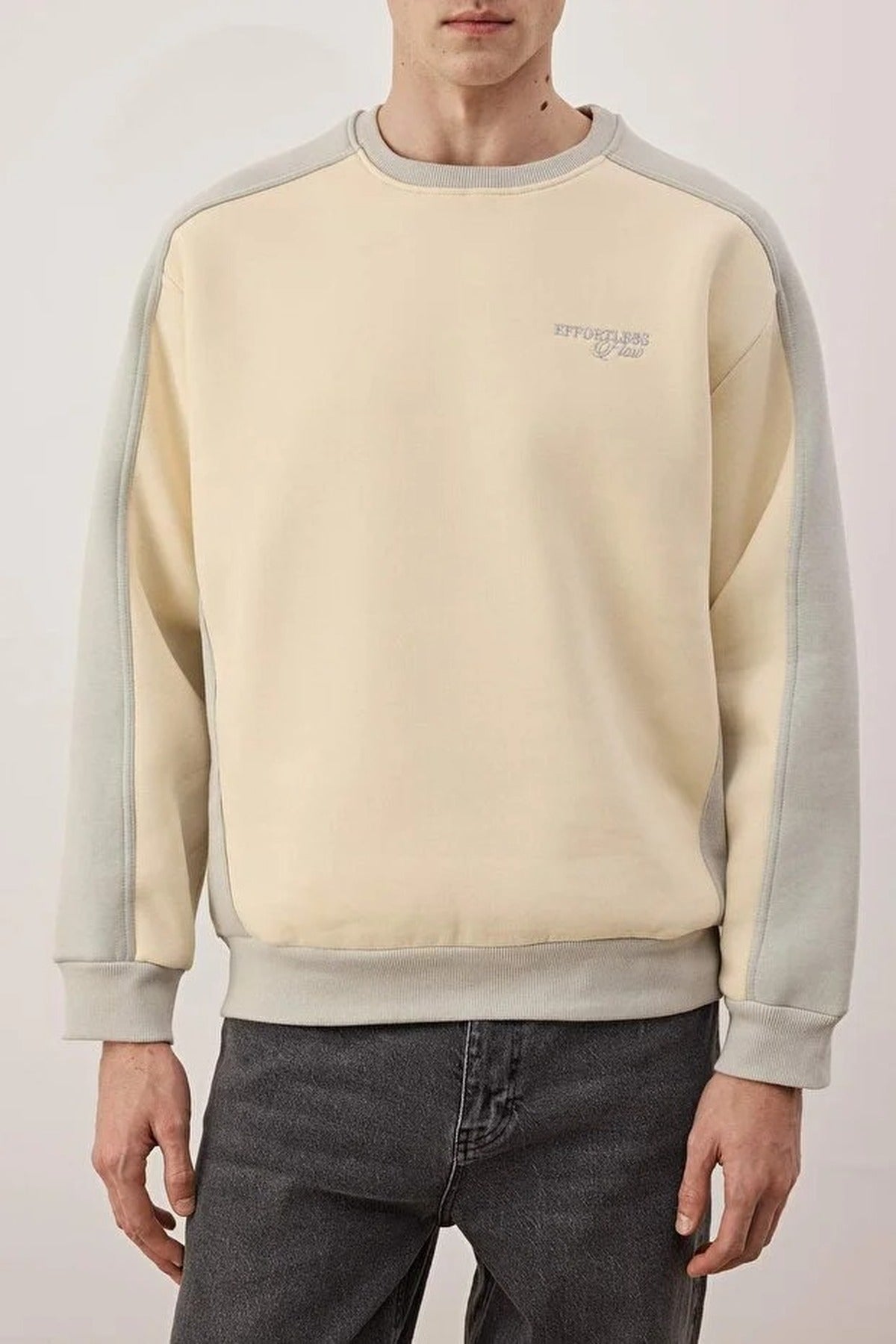 Thick Fleece Sweatshirt with Text Embroidery