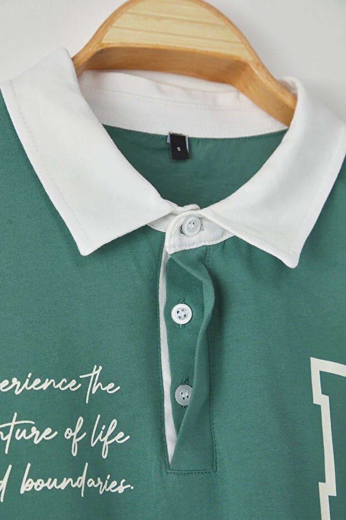 Oversize Color-Block Brooklyn Print Polo Neck T-shirt