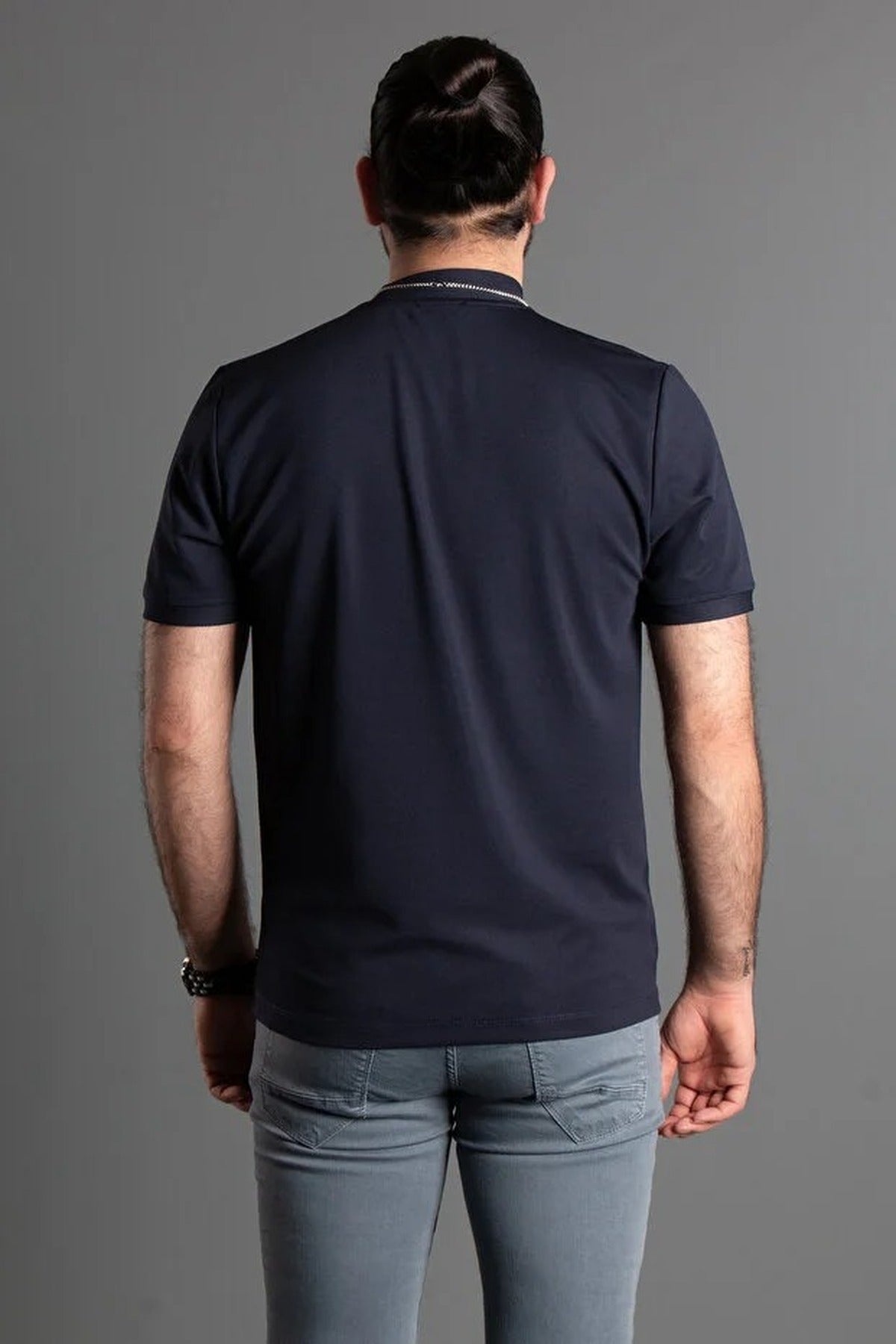 Half Turtleneck T-shirt