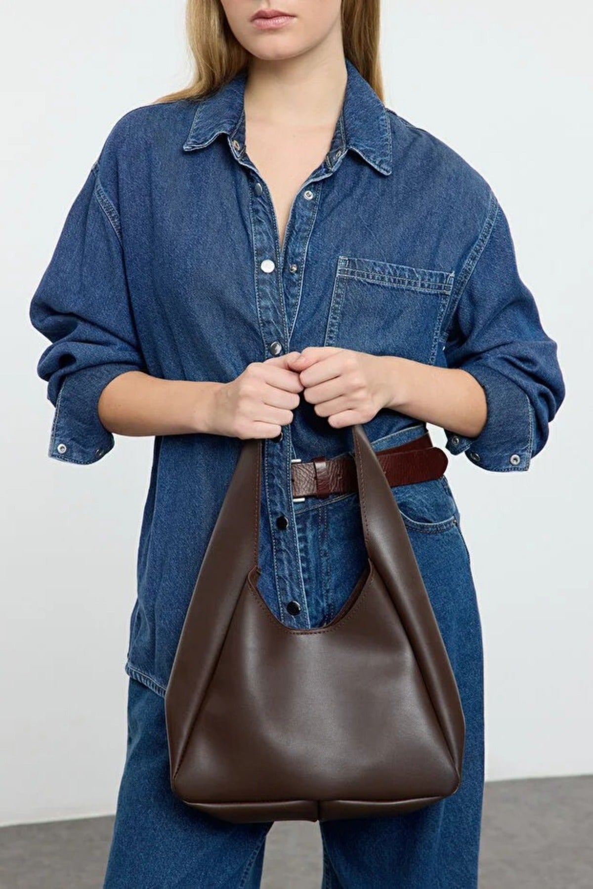 Oval Shoulder Bag with Matching Makeup Pouch