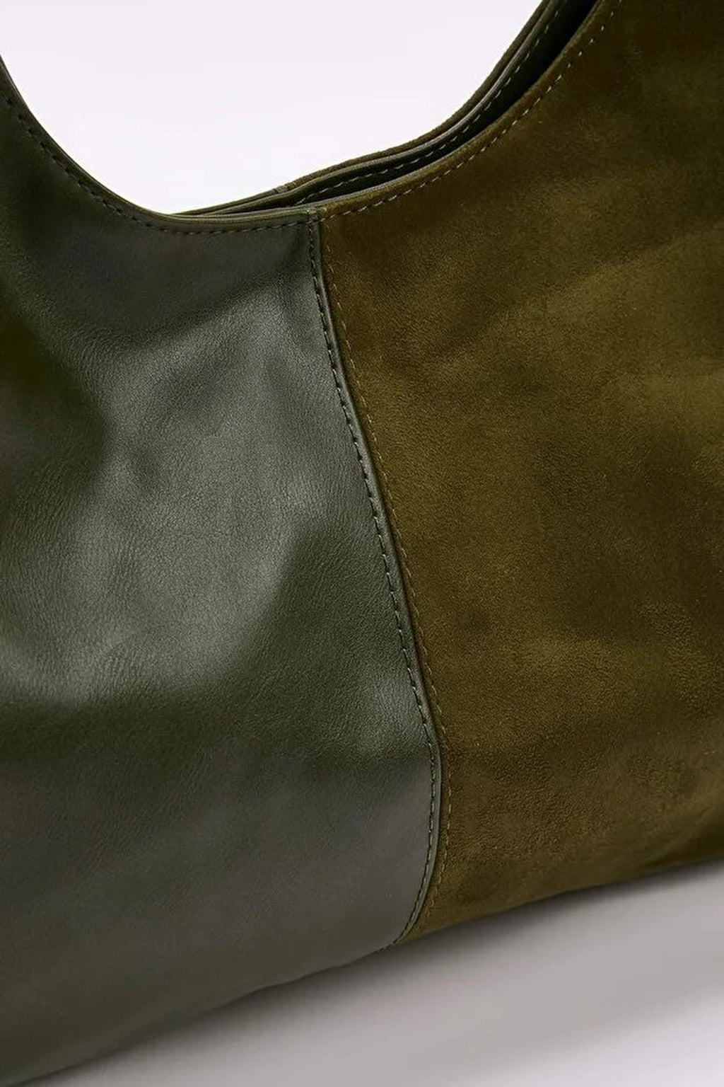 Contrasting Oval Women's Midi Shoulder Bag