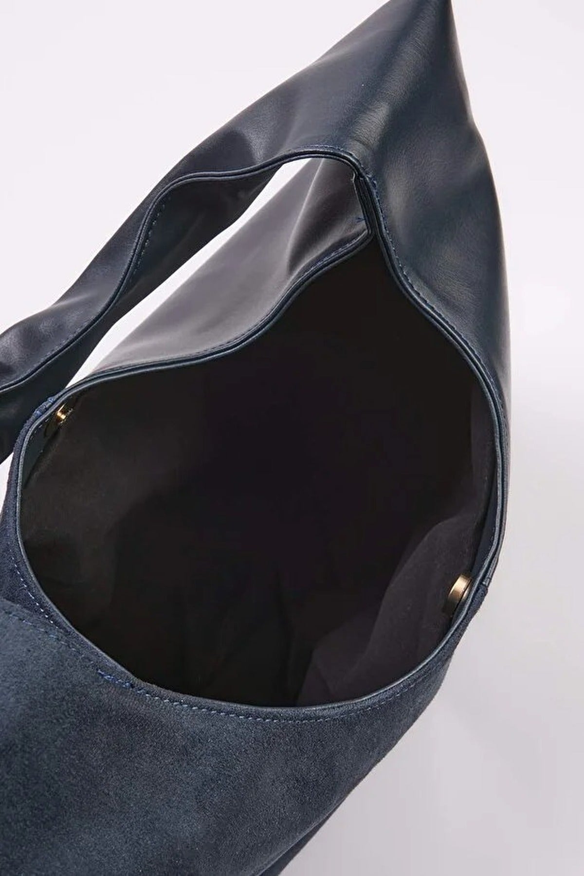Contrasting Oval Women's Midi Shoulder Bag