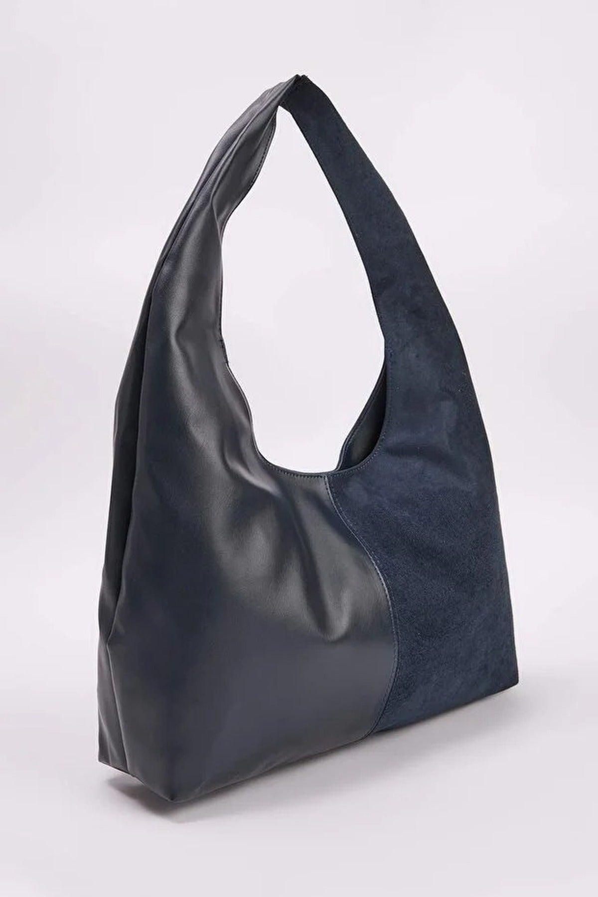 Contrasting Oval Women's Midi Shoulder Bag