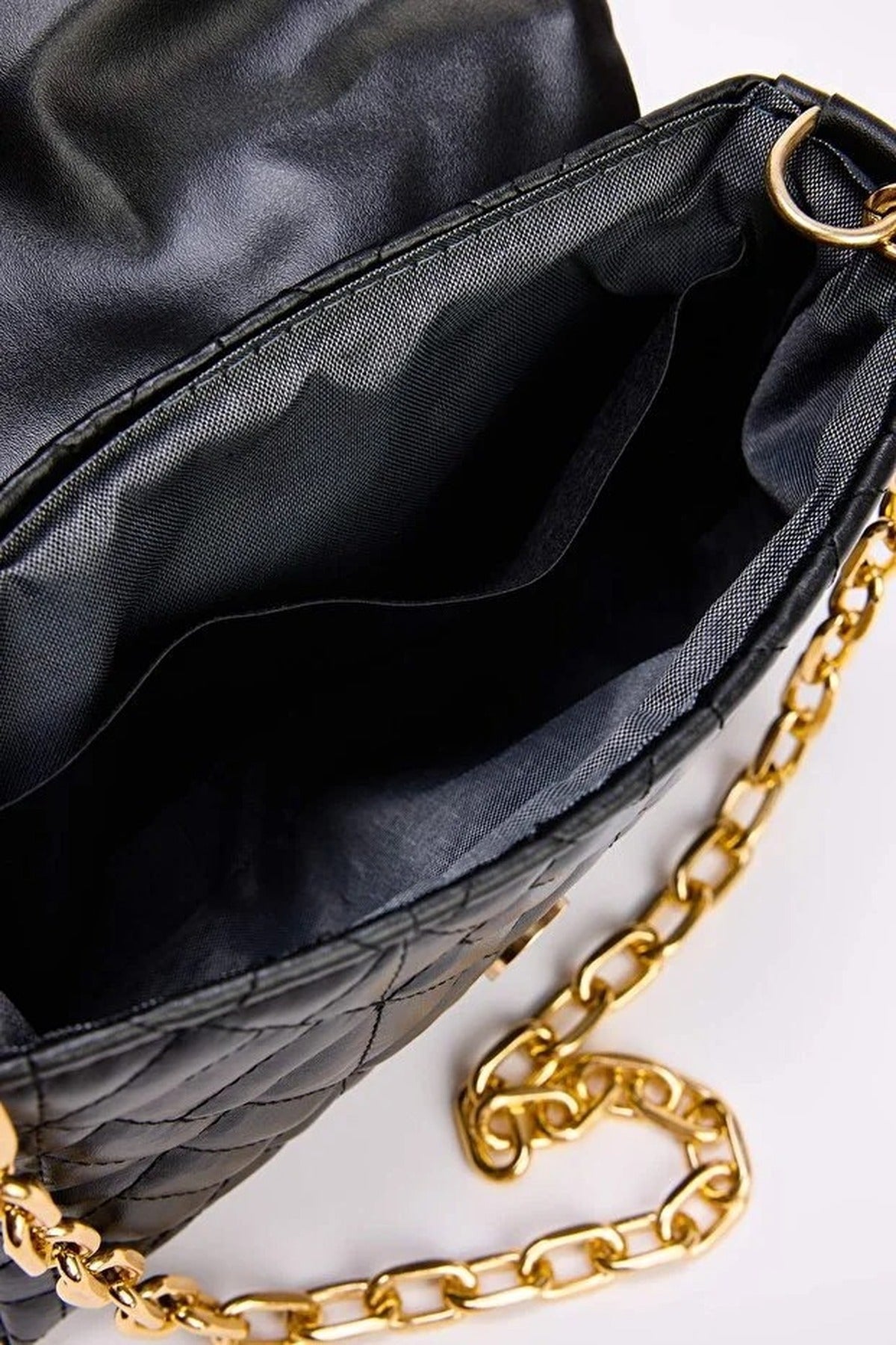 Quilted Chain Strap Hand and Shoulder Bag
