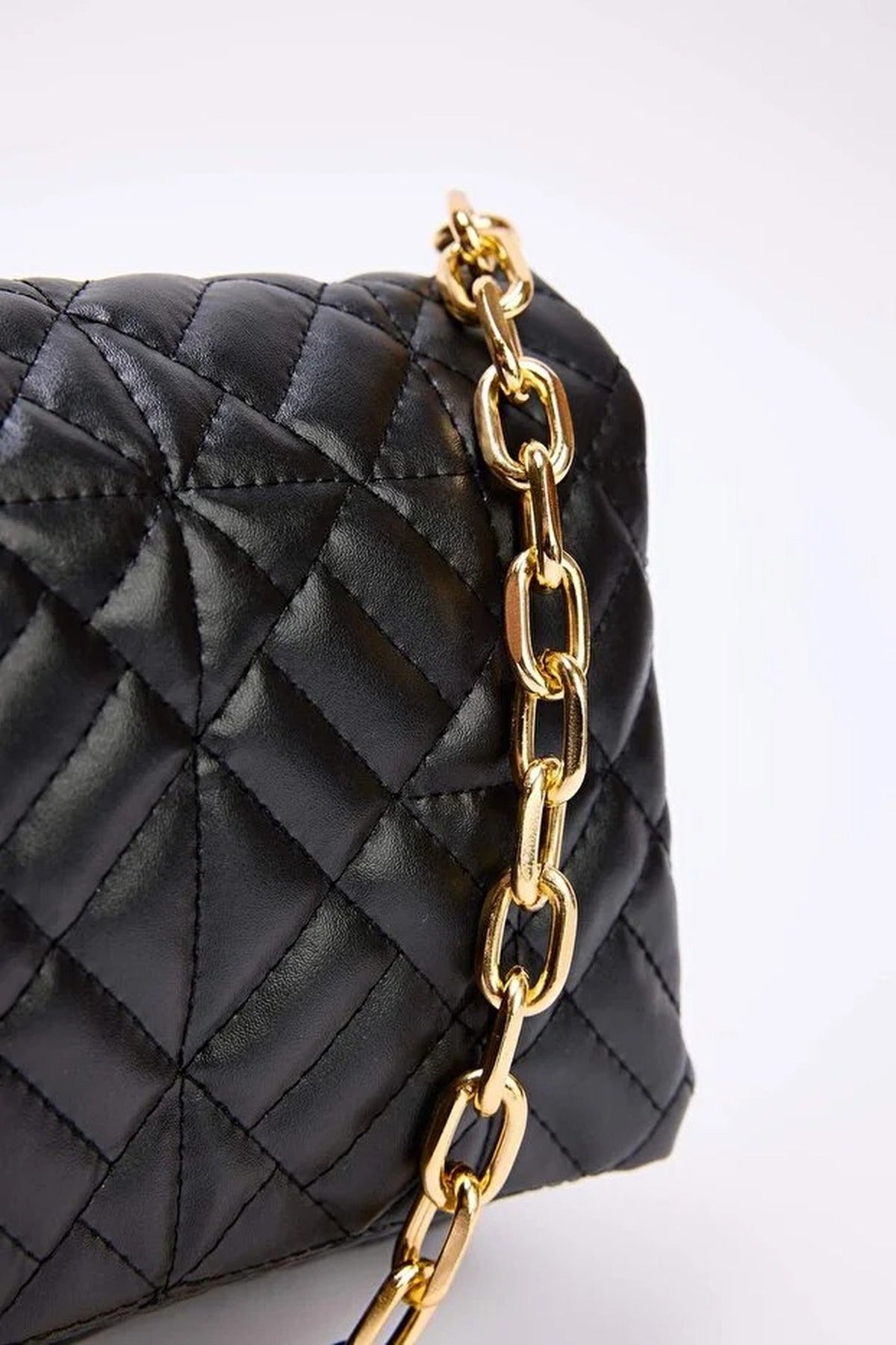 Quilted Chain Strap Hand and Shoulder Bag