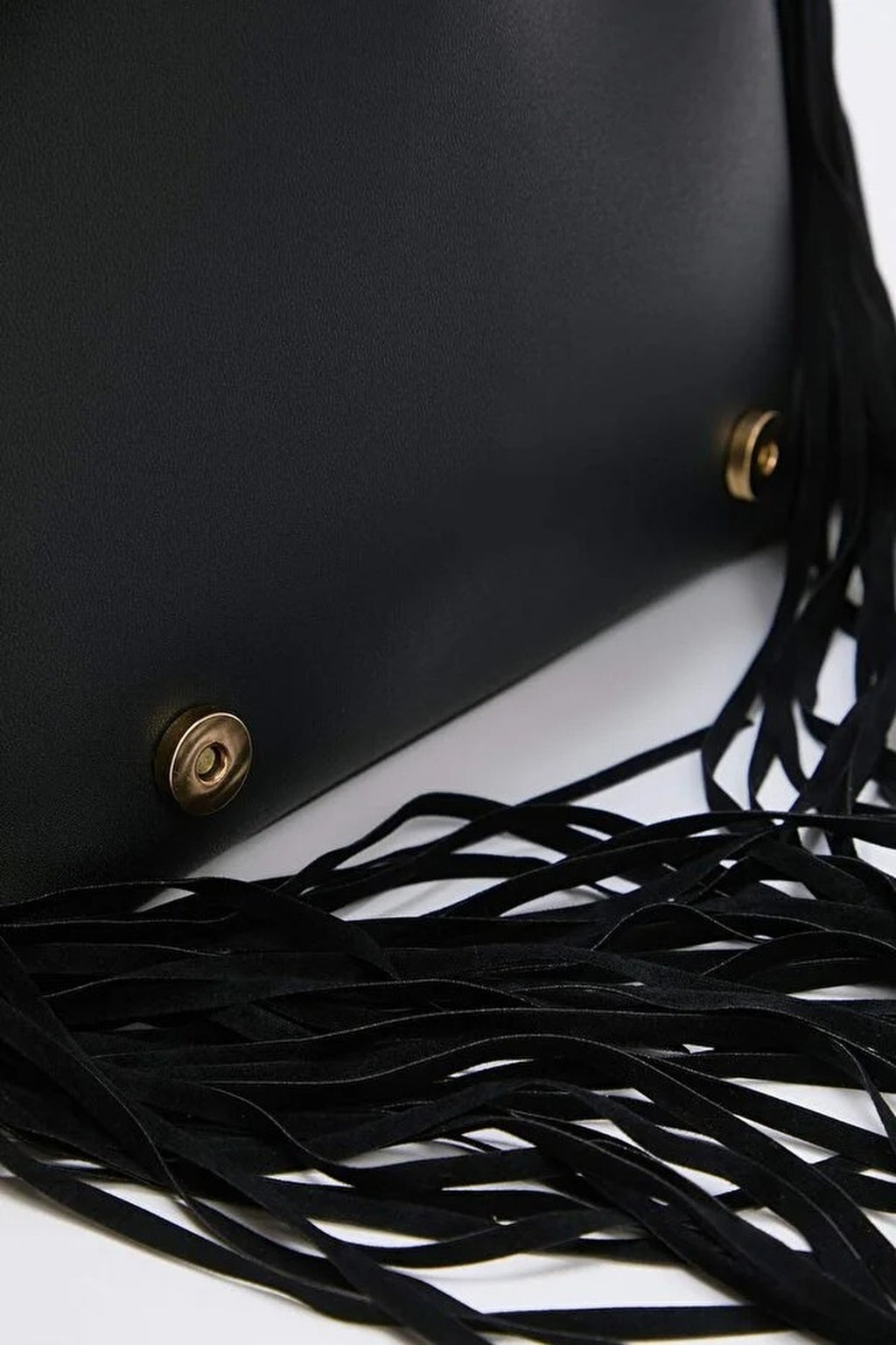 Women's Shoulder and Handbag with Tassel Detail