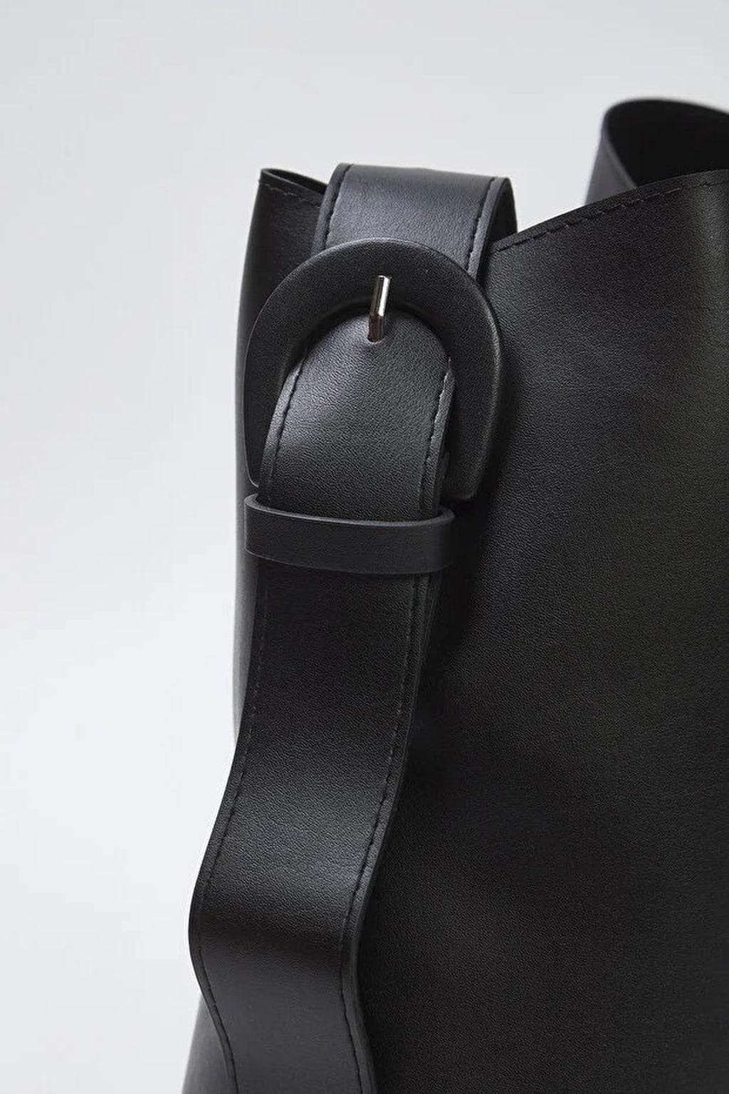 Women's Shoulder Bag with Adjustable Belt Strap