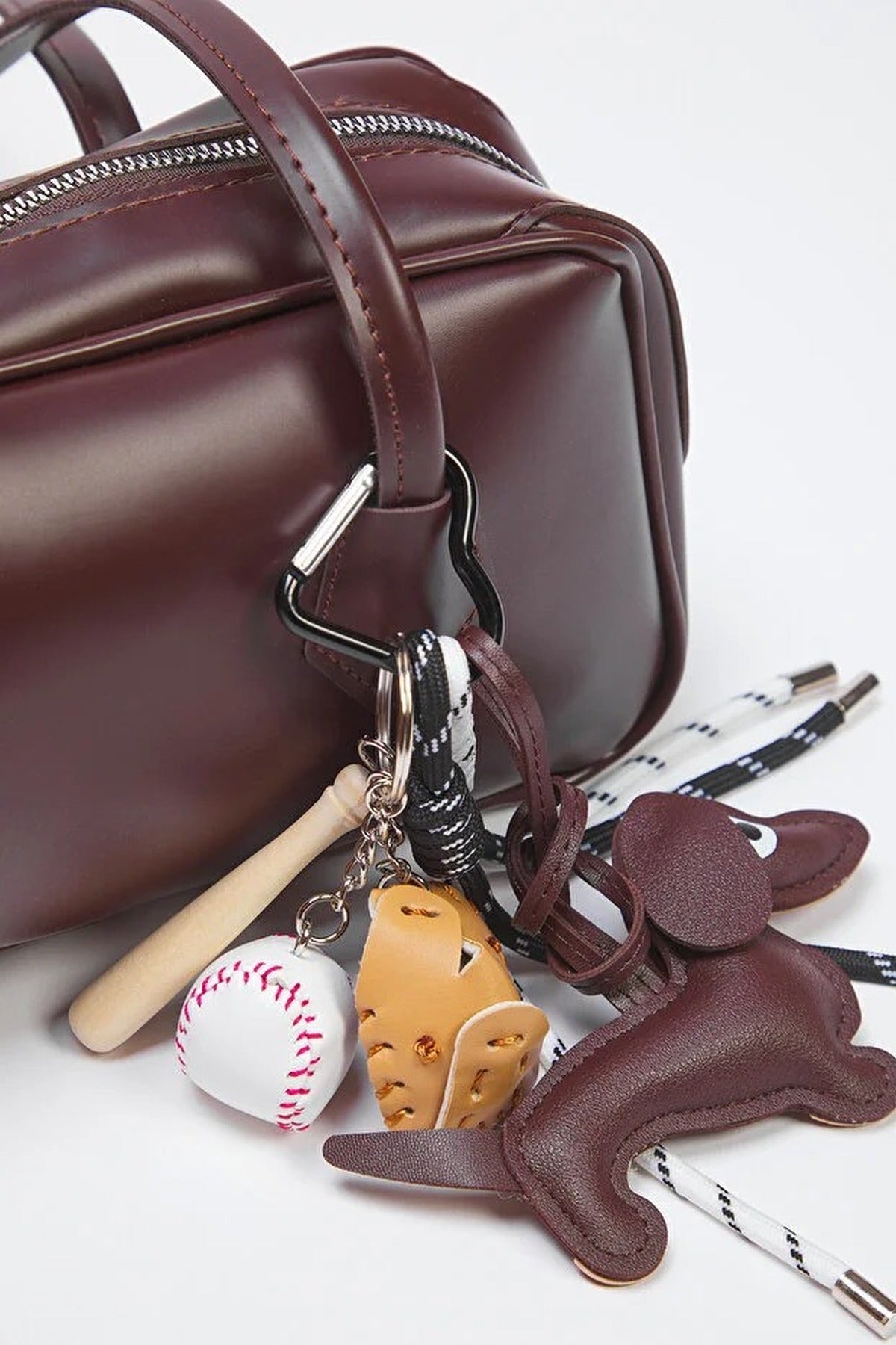 Charm Detailed Women's Mini Bowling Shoulder Bag