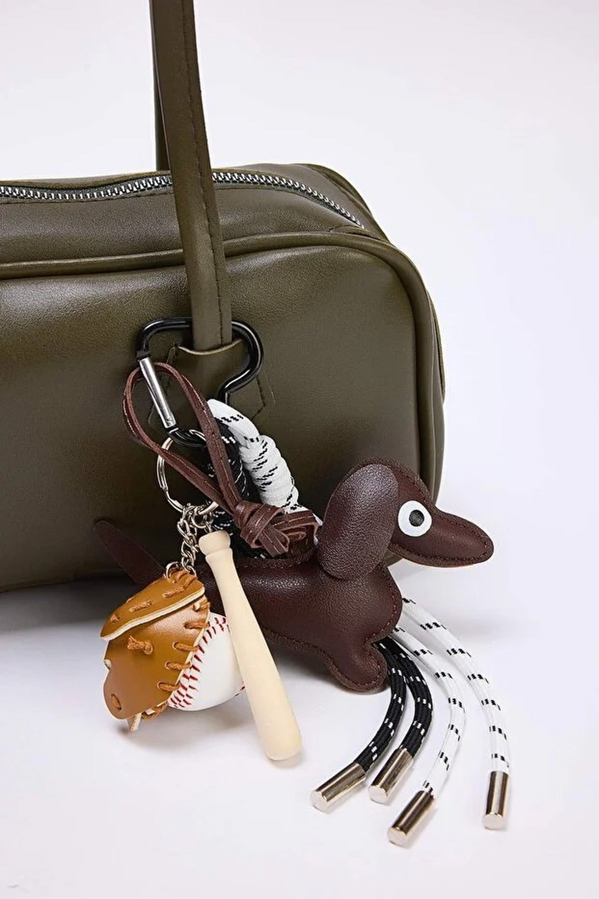 Charm Detailed Women's Mini Bowling Shoulder Bag