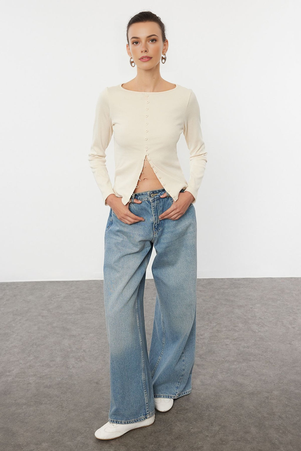 Crew Neck Knit Blouse with Button Detail