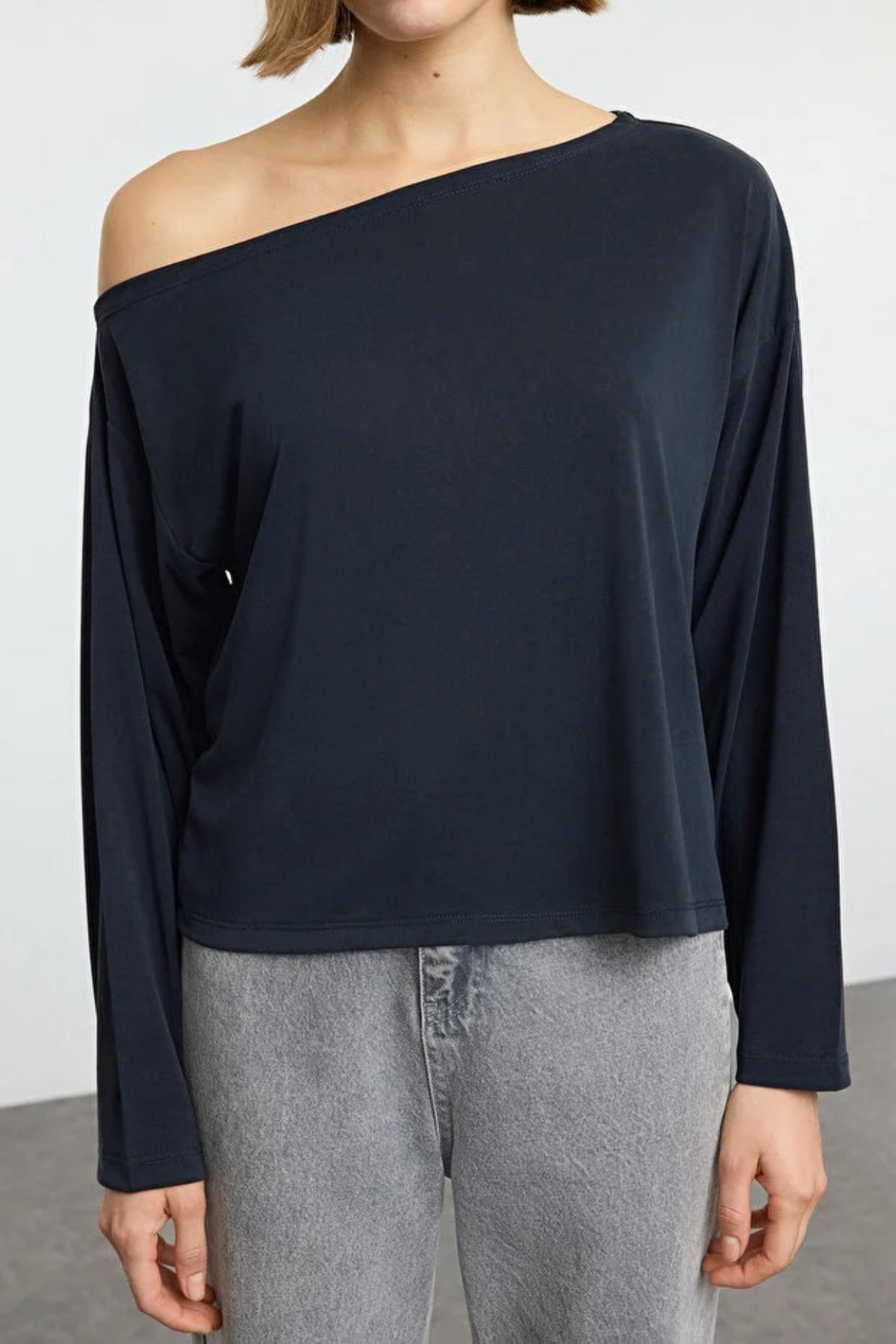 Boat Neck Relaxed Cut Knit Blouse