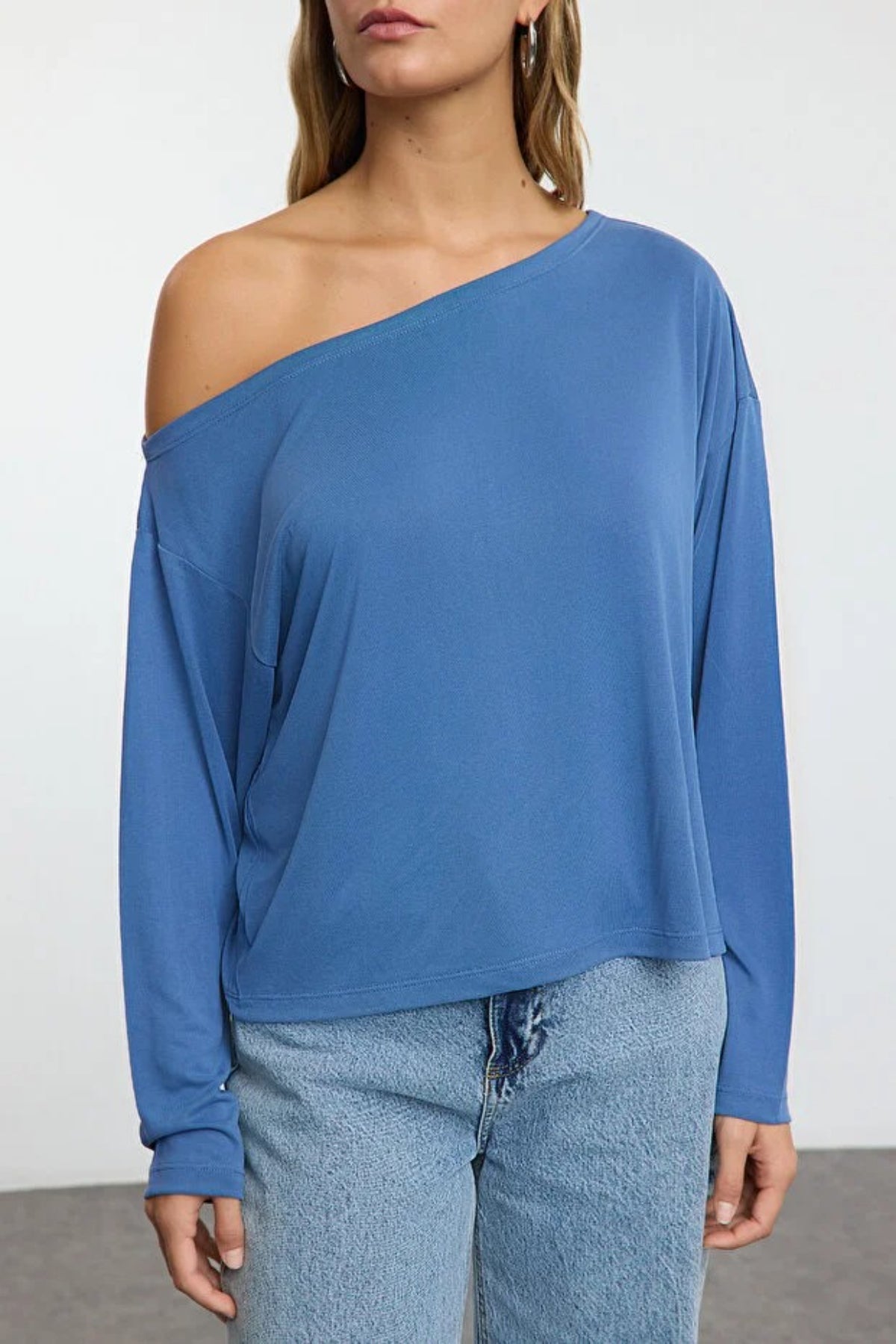 Boat Neck Relaxed Cut Knit Blouse