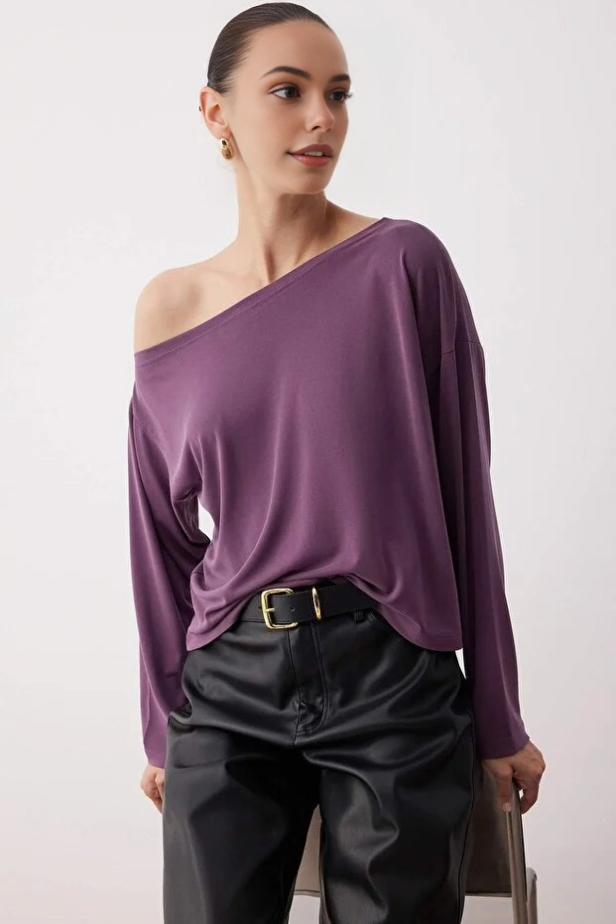 Boat Neck Relaxed Cut Knit Blouse