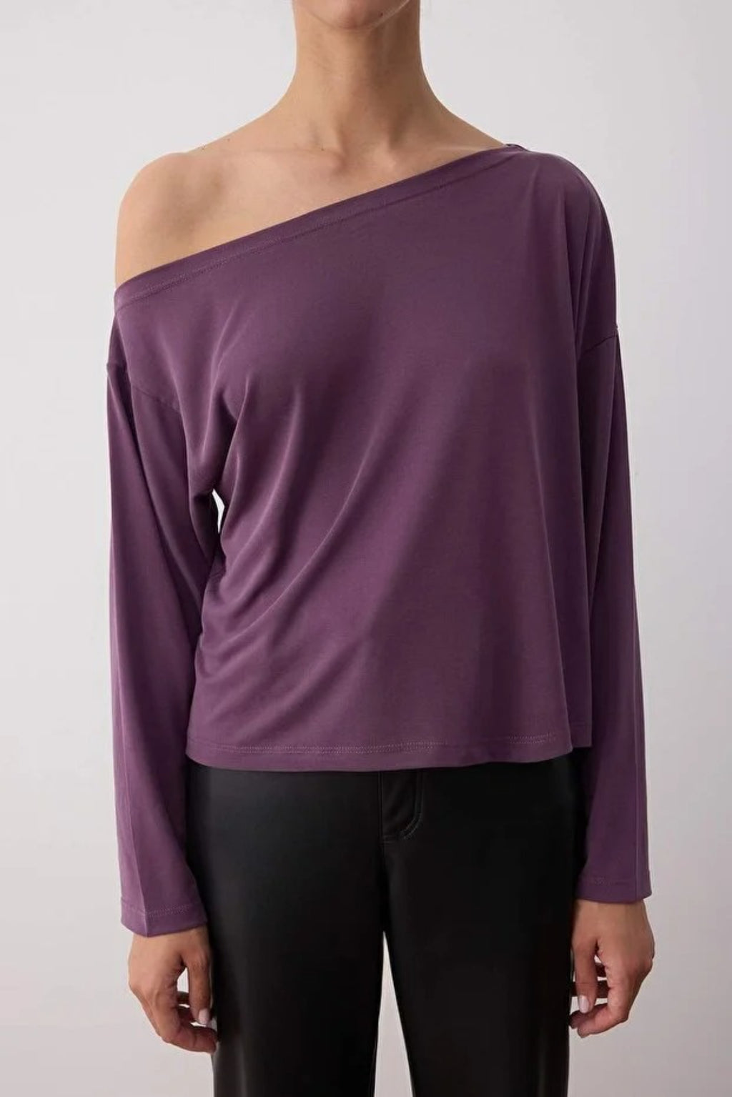 Boat Neck Relaxed Cut Knit Blouse
