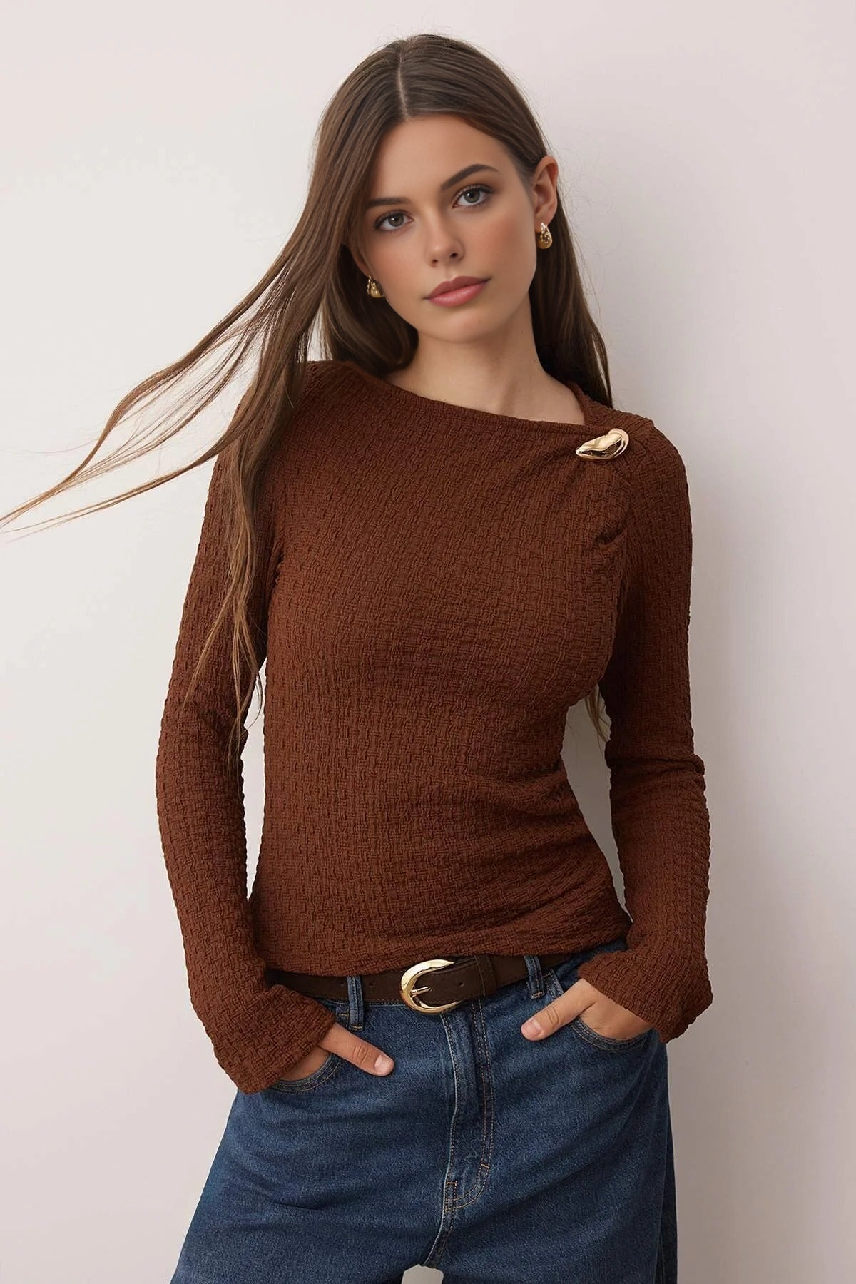 Textured Long Sleeve Knit Blouse with Accessory Detail