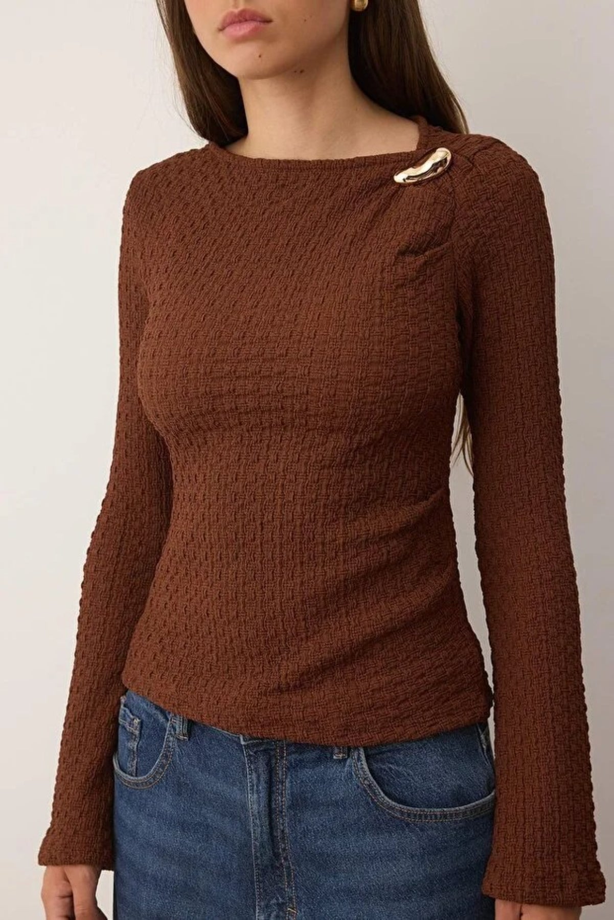 Textured Long Sleeve Knit Blouse with Accessory Detail