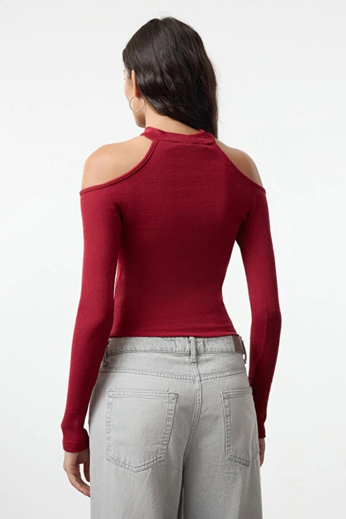 Choker Detailed Fitted Crop Ribbed Knit Blouse