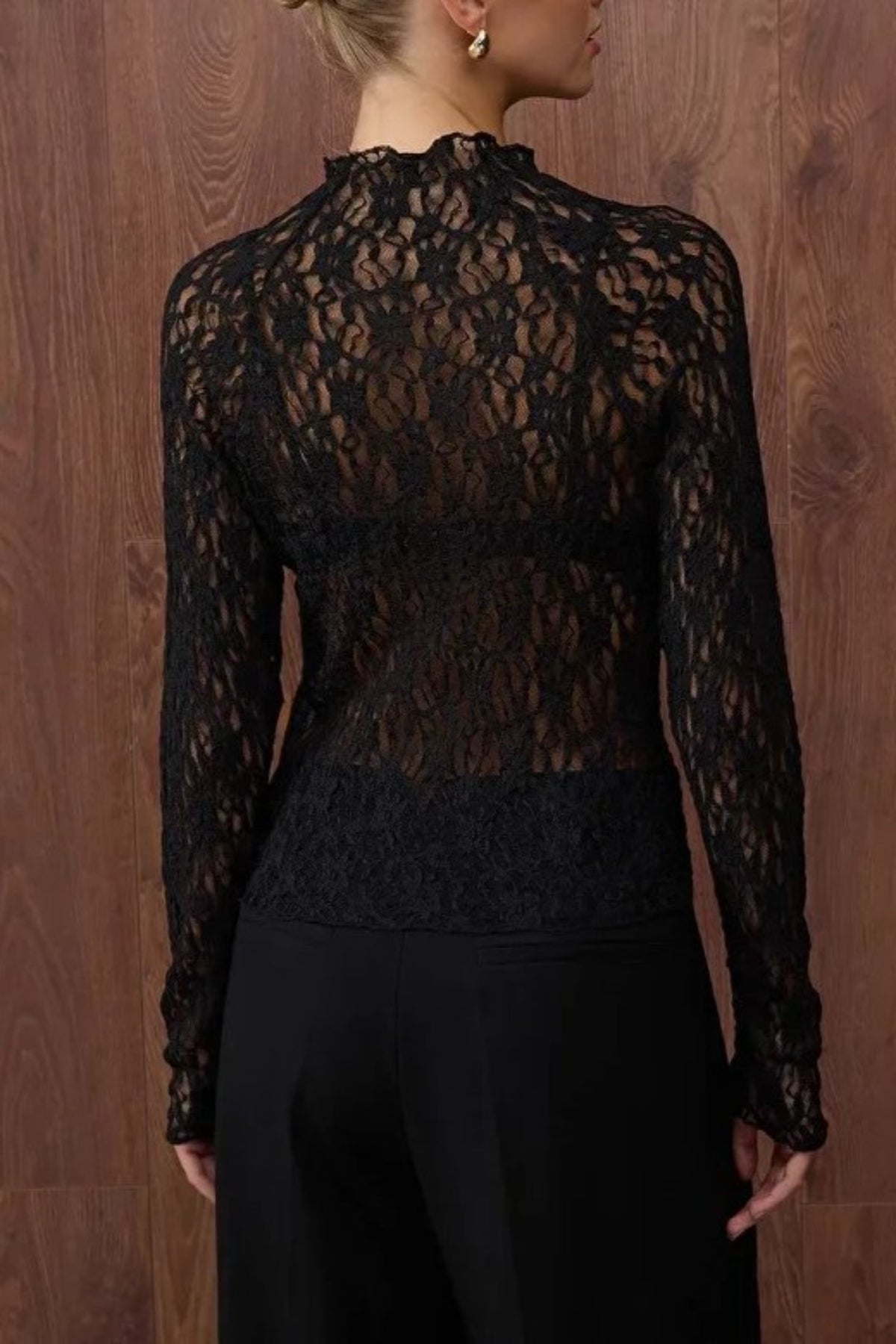 Lace Long Sleeve Knit Blouse