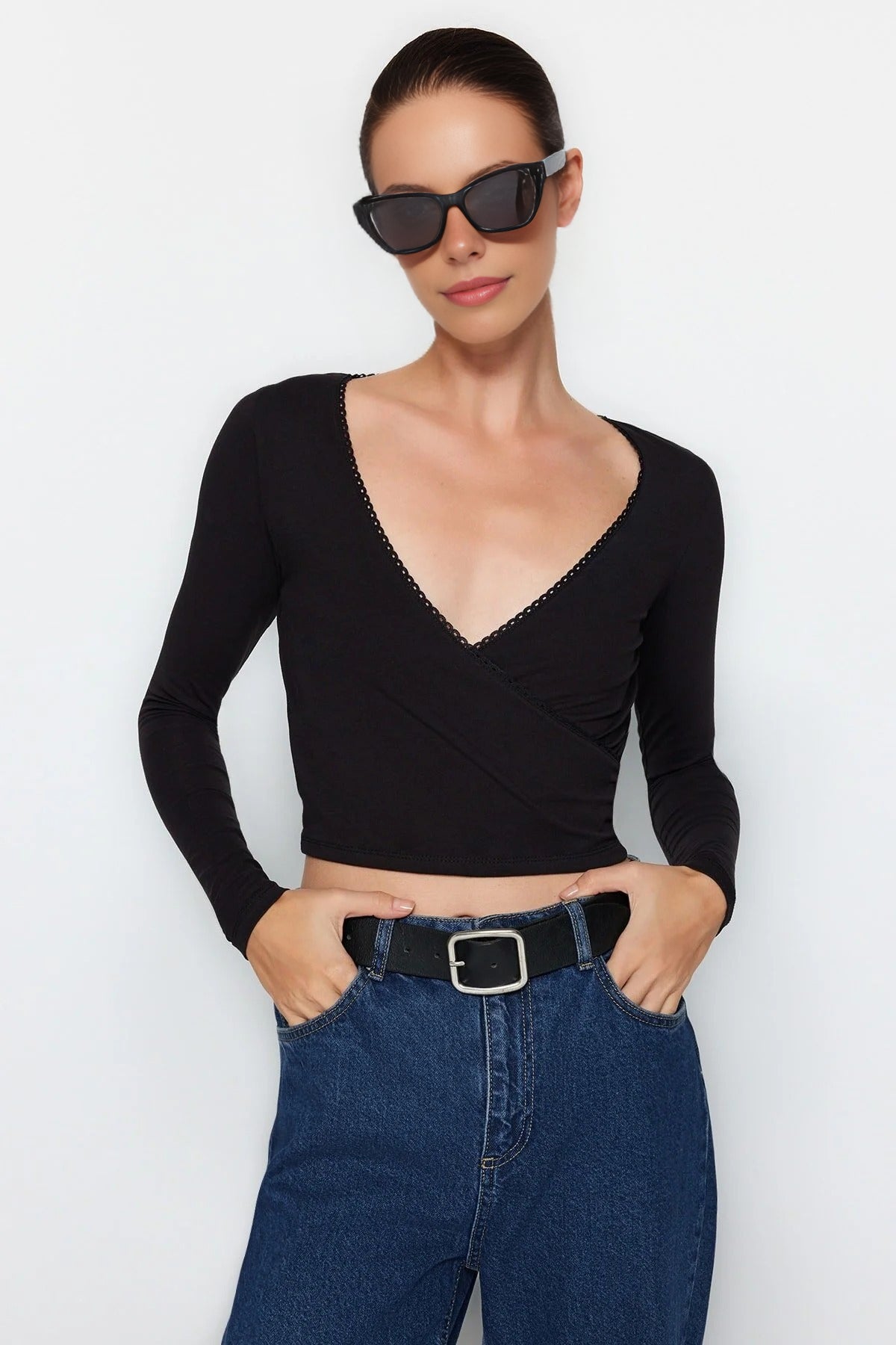 V-Neck Long Sleeve Crop Cotton Knit Blouse