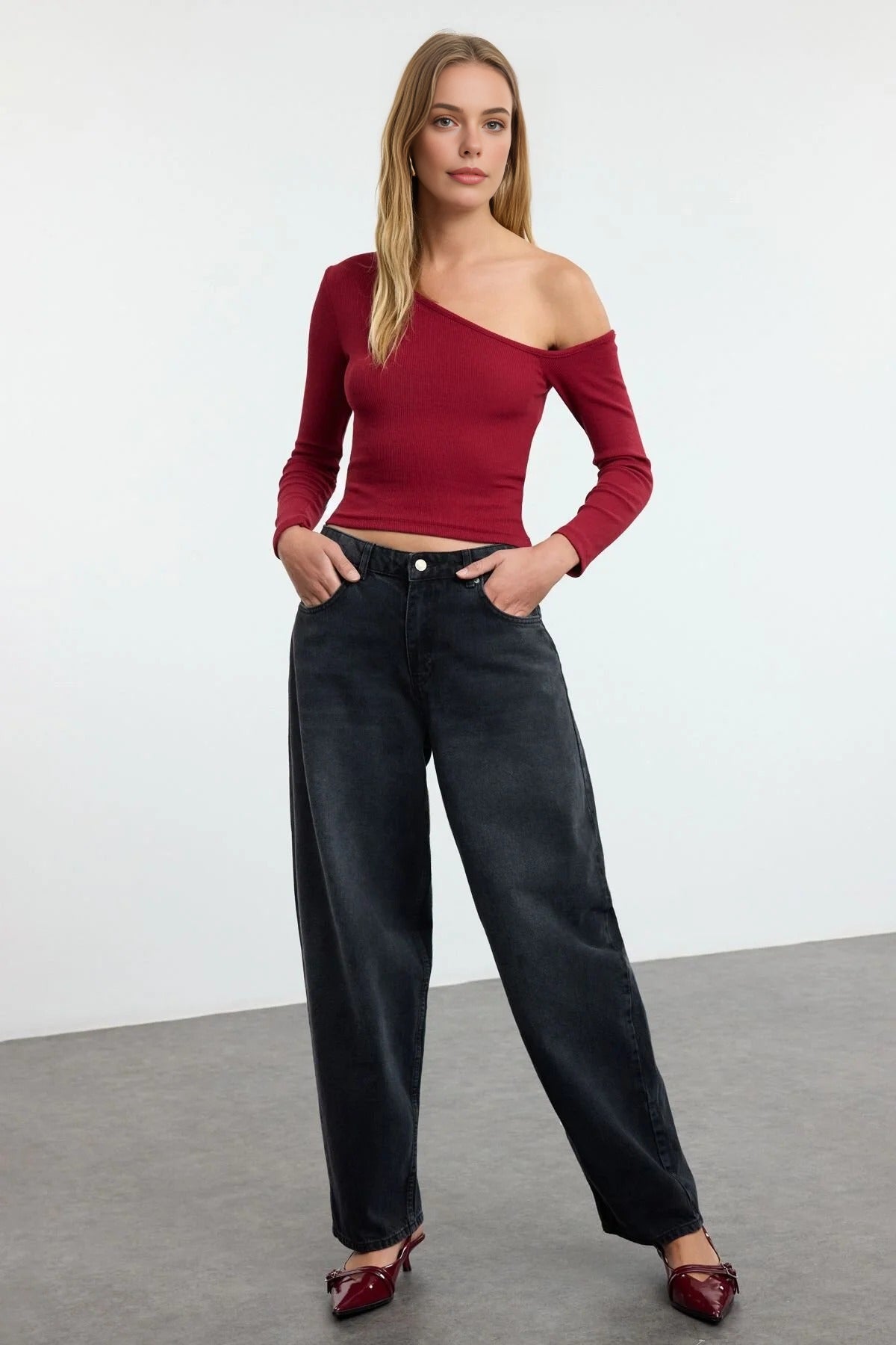 Fitted Asymmetric Collar Ribbed Knit Blouse