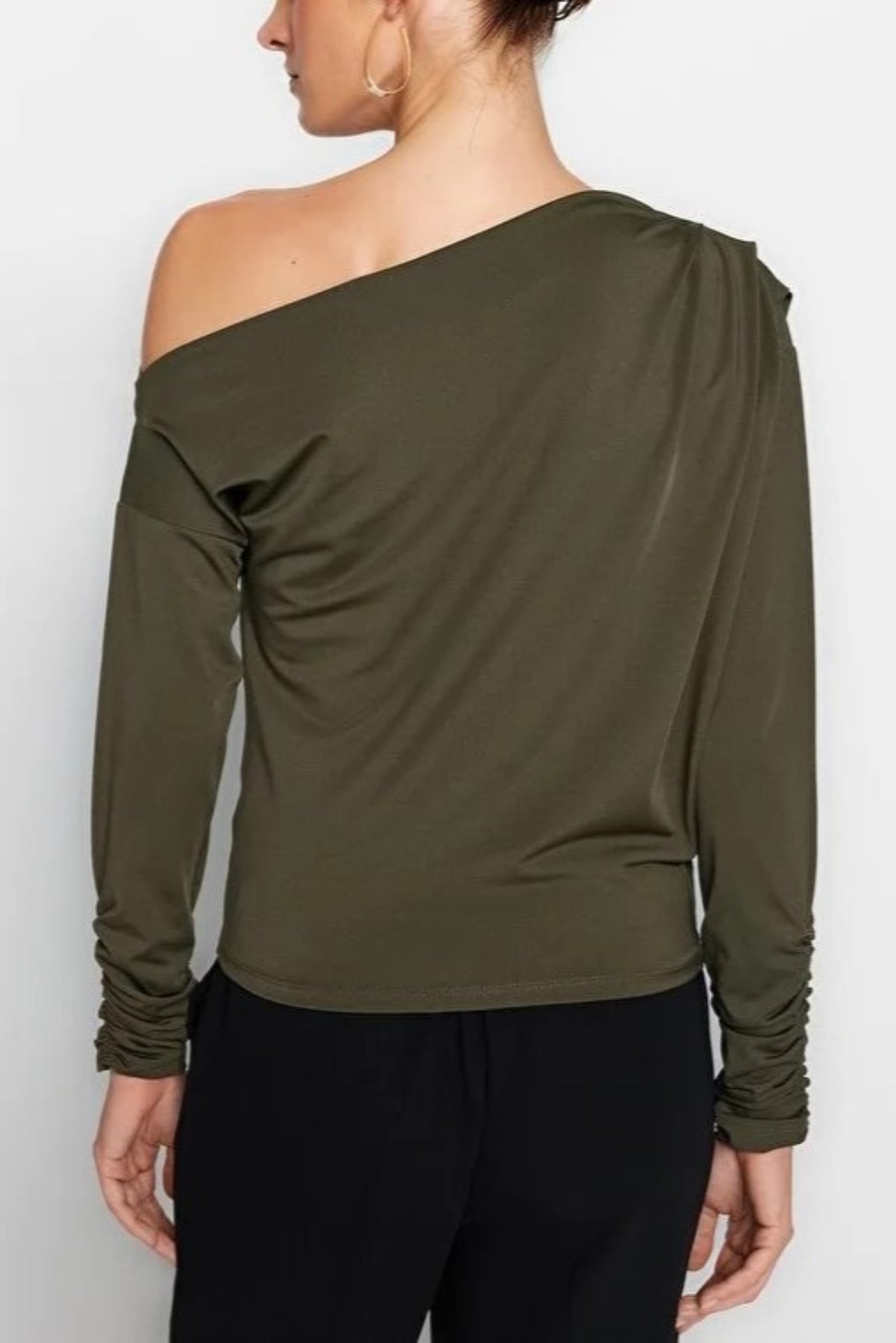 Asymmetrical Collar Flowing Knit Blouse