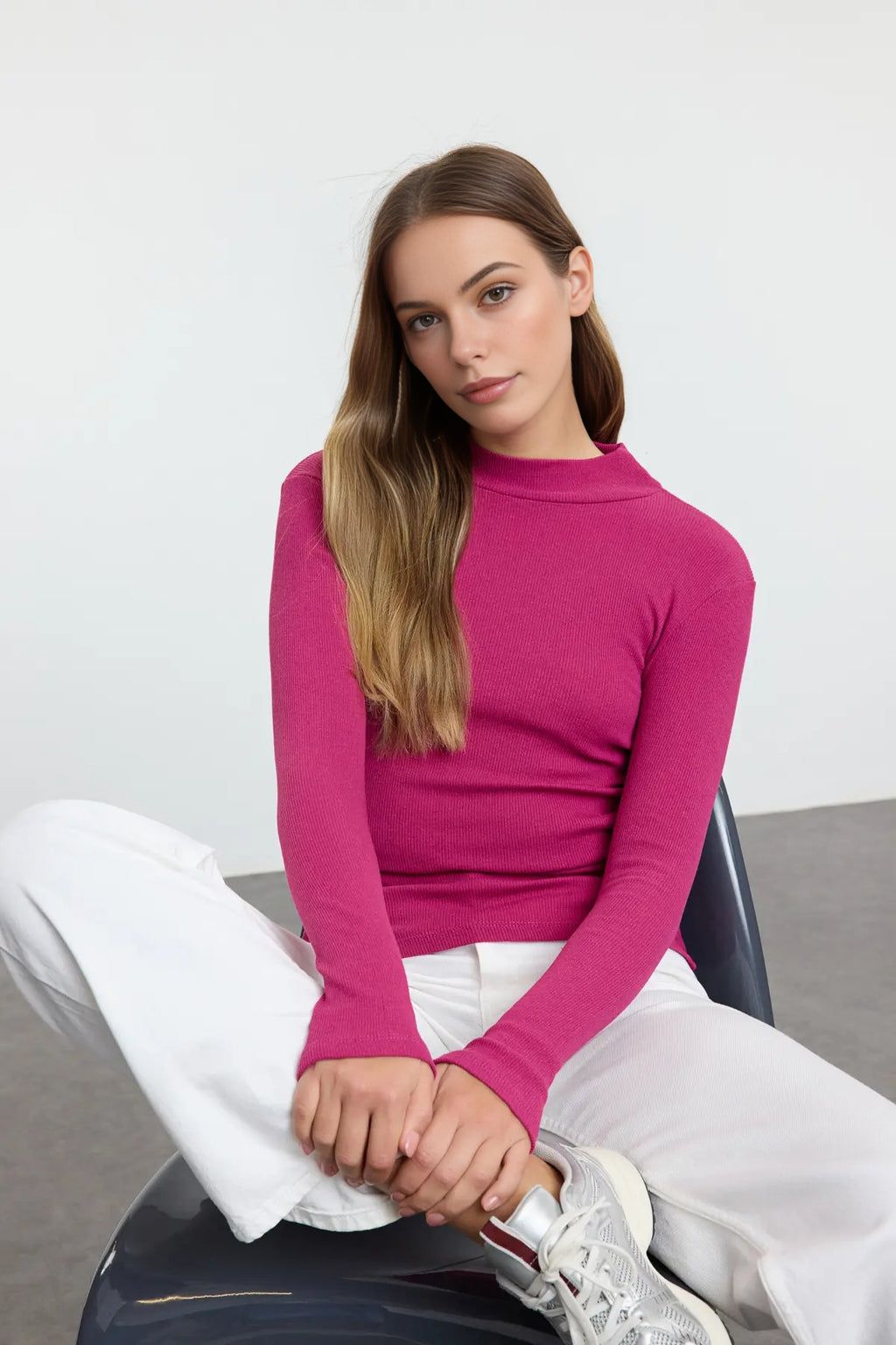 Fitted Stand Collar Long Sleeve Ribbed Knit Blouse