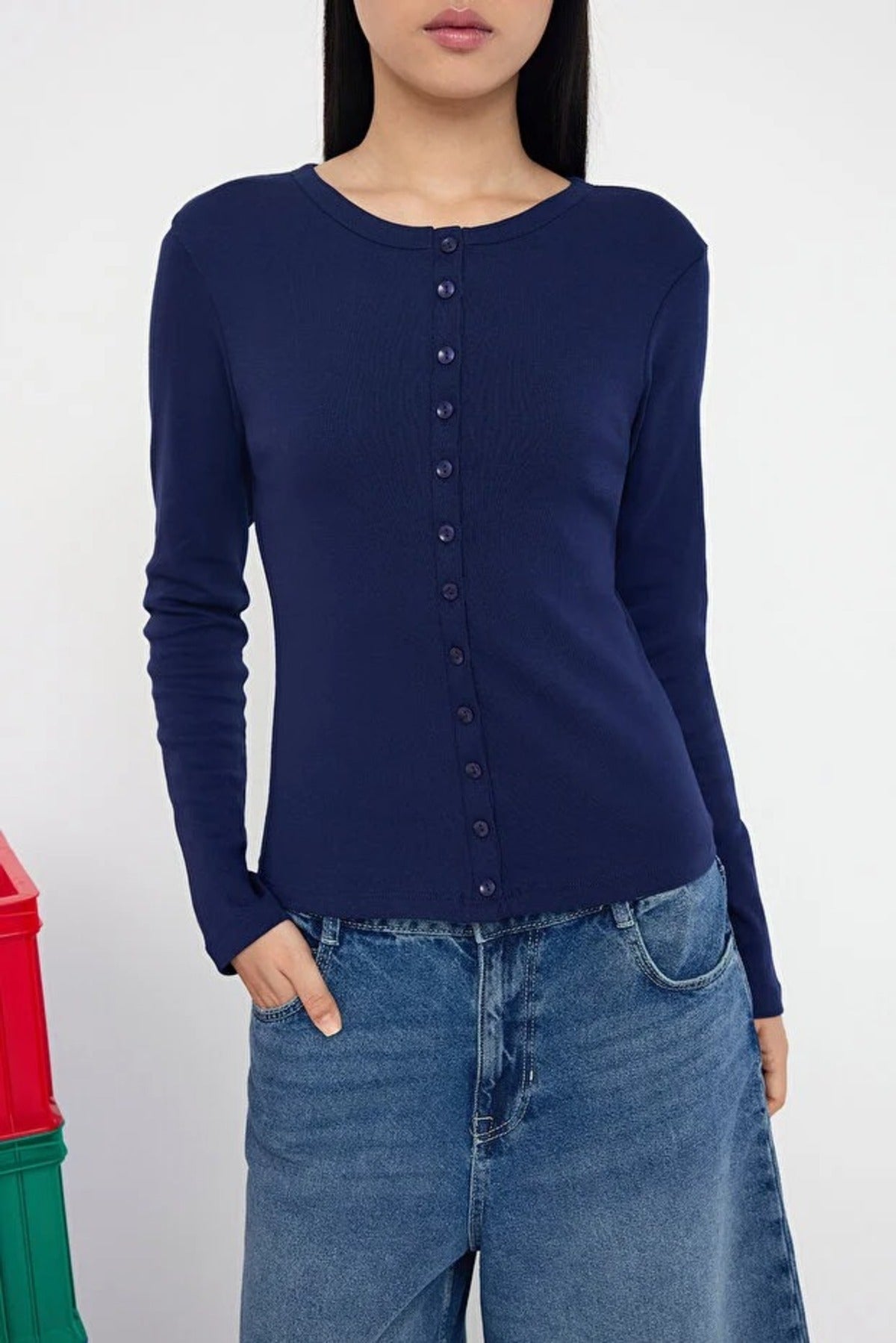 Buttoned Stretch Knit Blouse