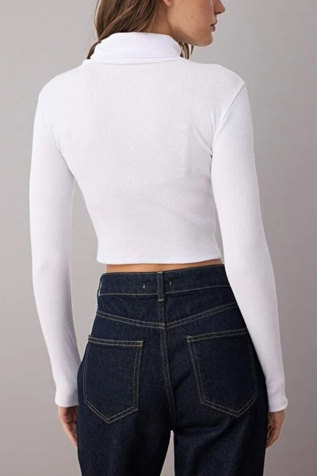 Fitted Turtleneck Knit Blouse with Finger Detail