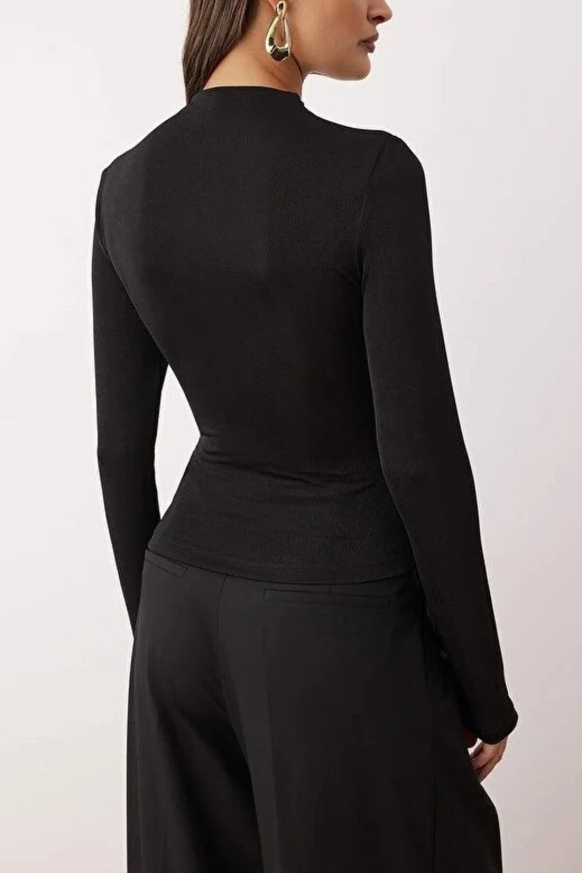 Stand Collar Knit Blouse with Gathered Detail