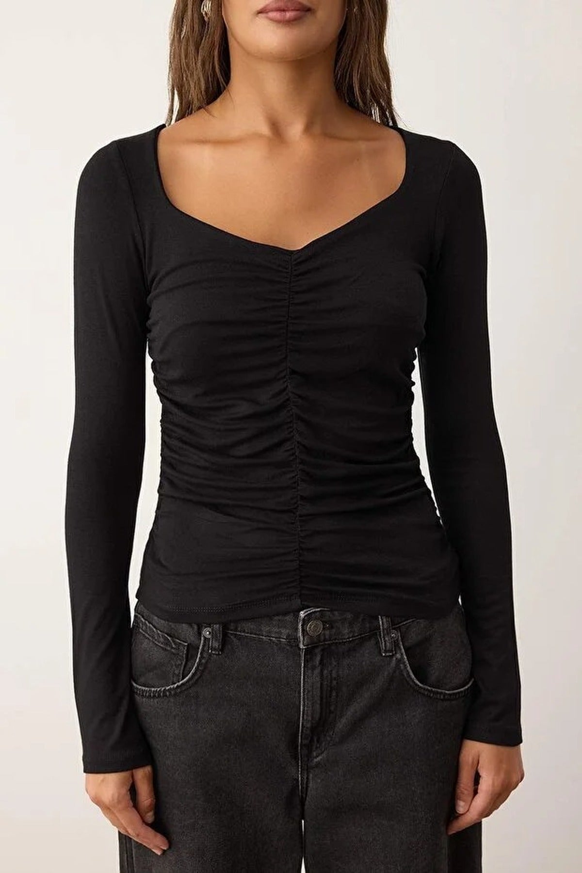 Pleated V-Neck Long Sleeve Knit Blouse