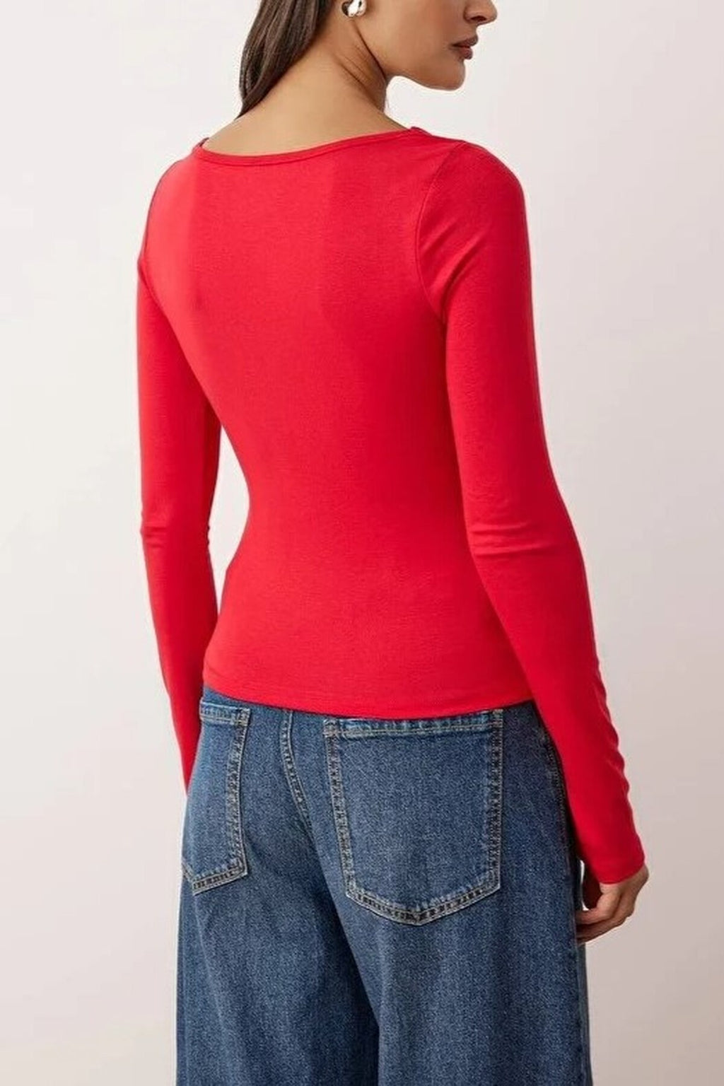 Pleated V-Neck Long Sleeve Knit Blouse