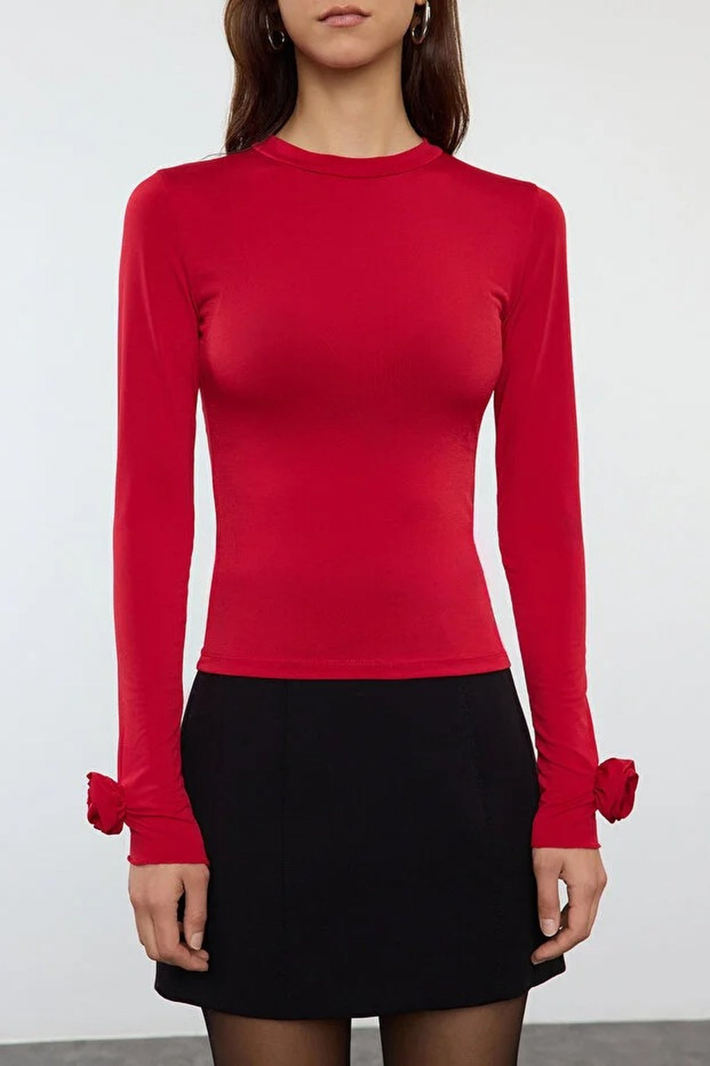 Long Sleeve Flexible Knit Blouse with Rose Detail