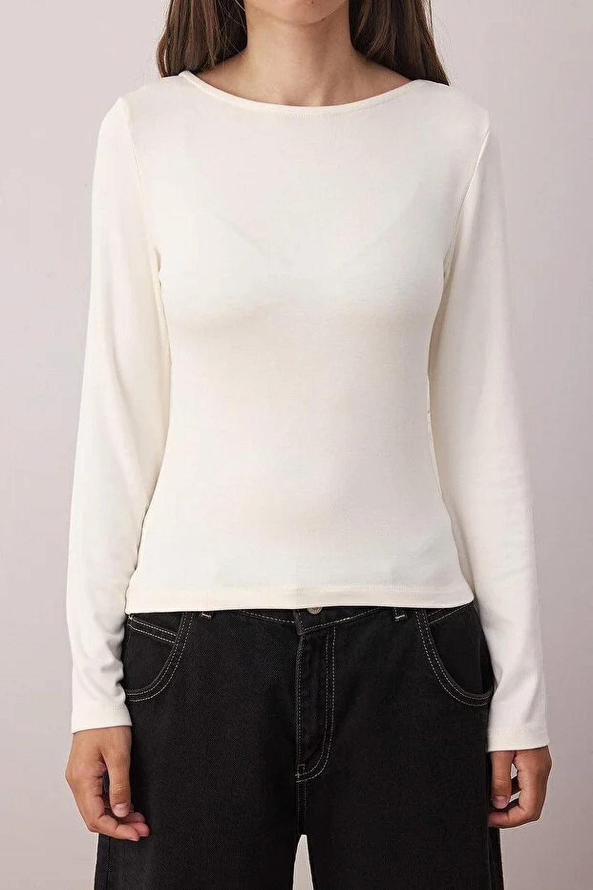 Fitted Boat Neck Soft Long Sleeve Flexible Knit Blouse