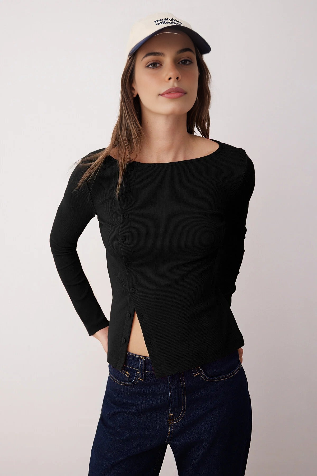 Buttoned Crew Neck Ribbed Flexible Knit Blouse