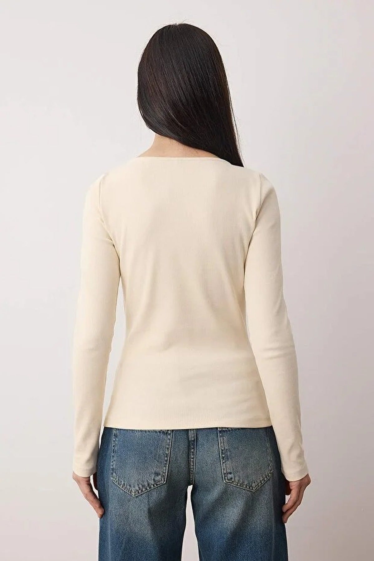 Buttoned Crew Neck Ribbed Flexible Knit Blouse