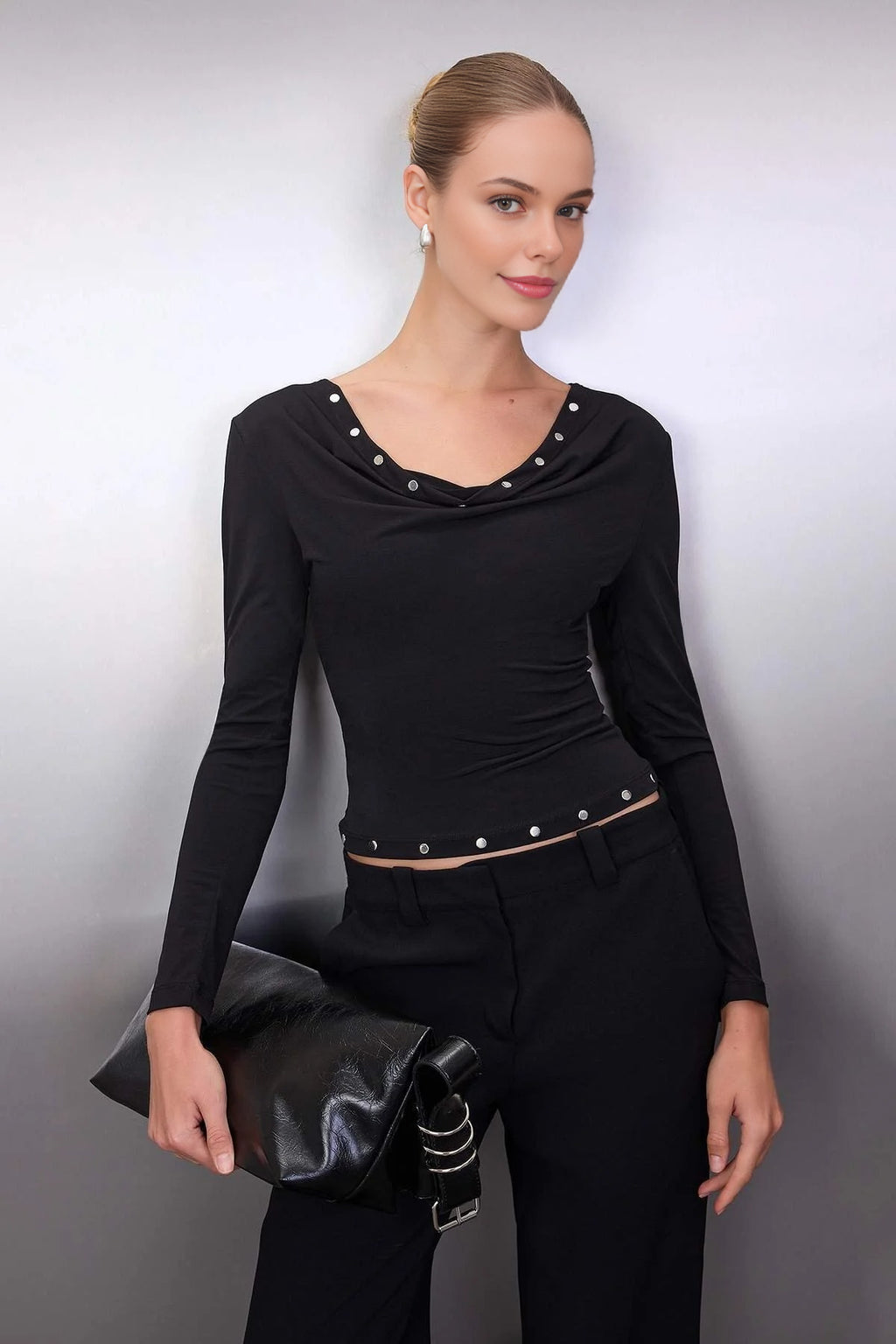 Fitted Long Sleeve Flexible Knit Blouse with Troc Detailed