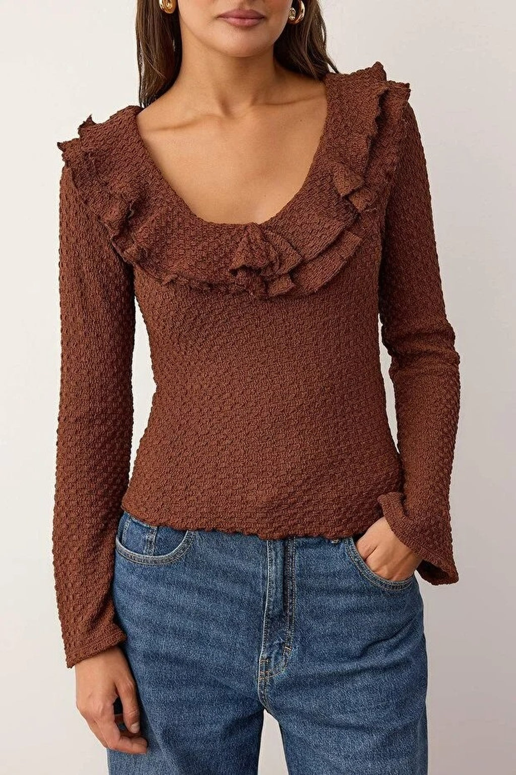 Textured Fitted Stretch Knit Blouse with Ruffle Detail
