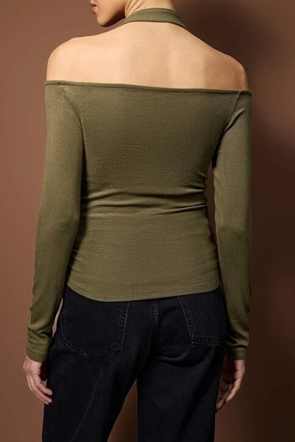 Fitted Knitted Blouse with Accessory Belt Detail