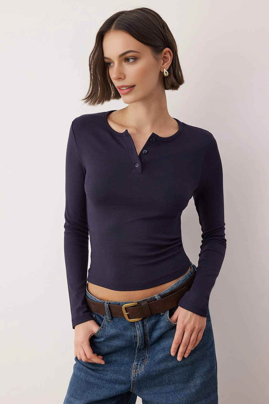 Crew Neck Buttoned Knitted Blouse