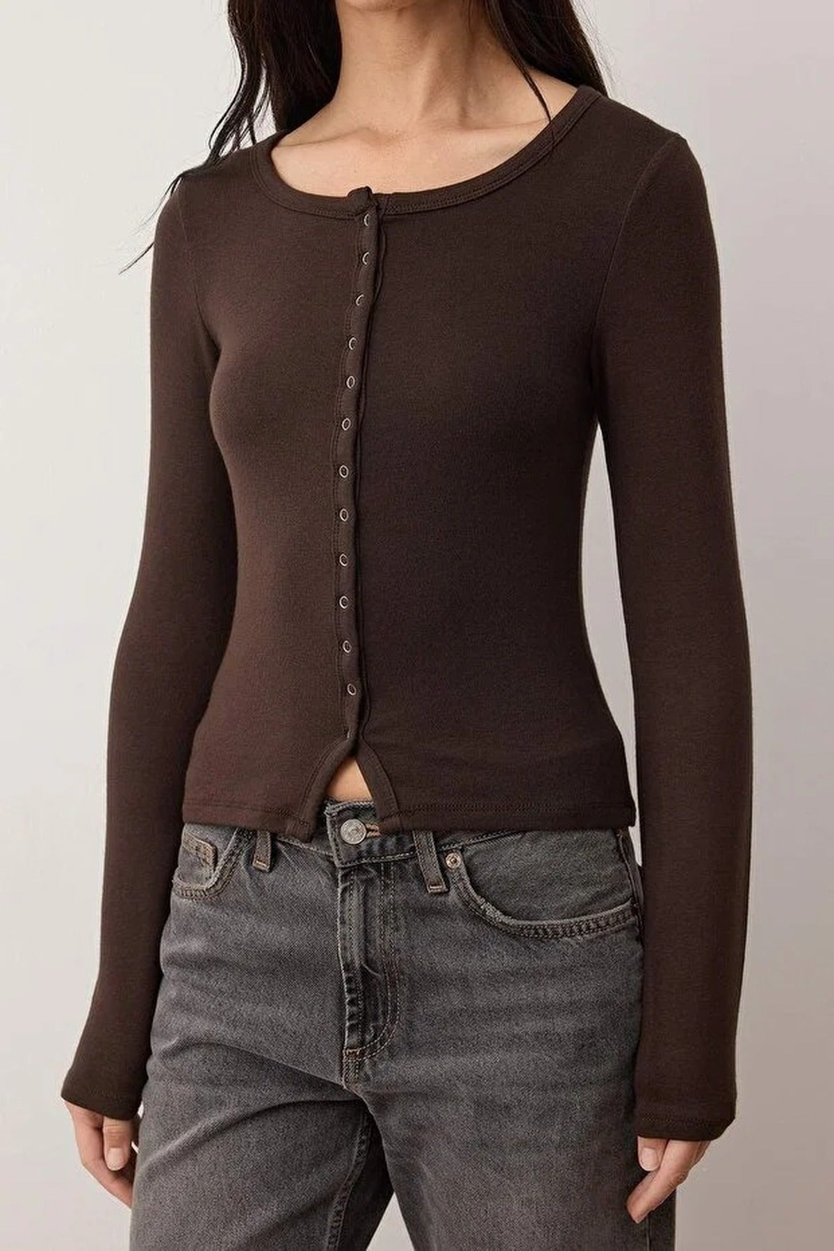 Full Front Snap Fitted Knit Blouse